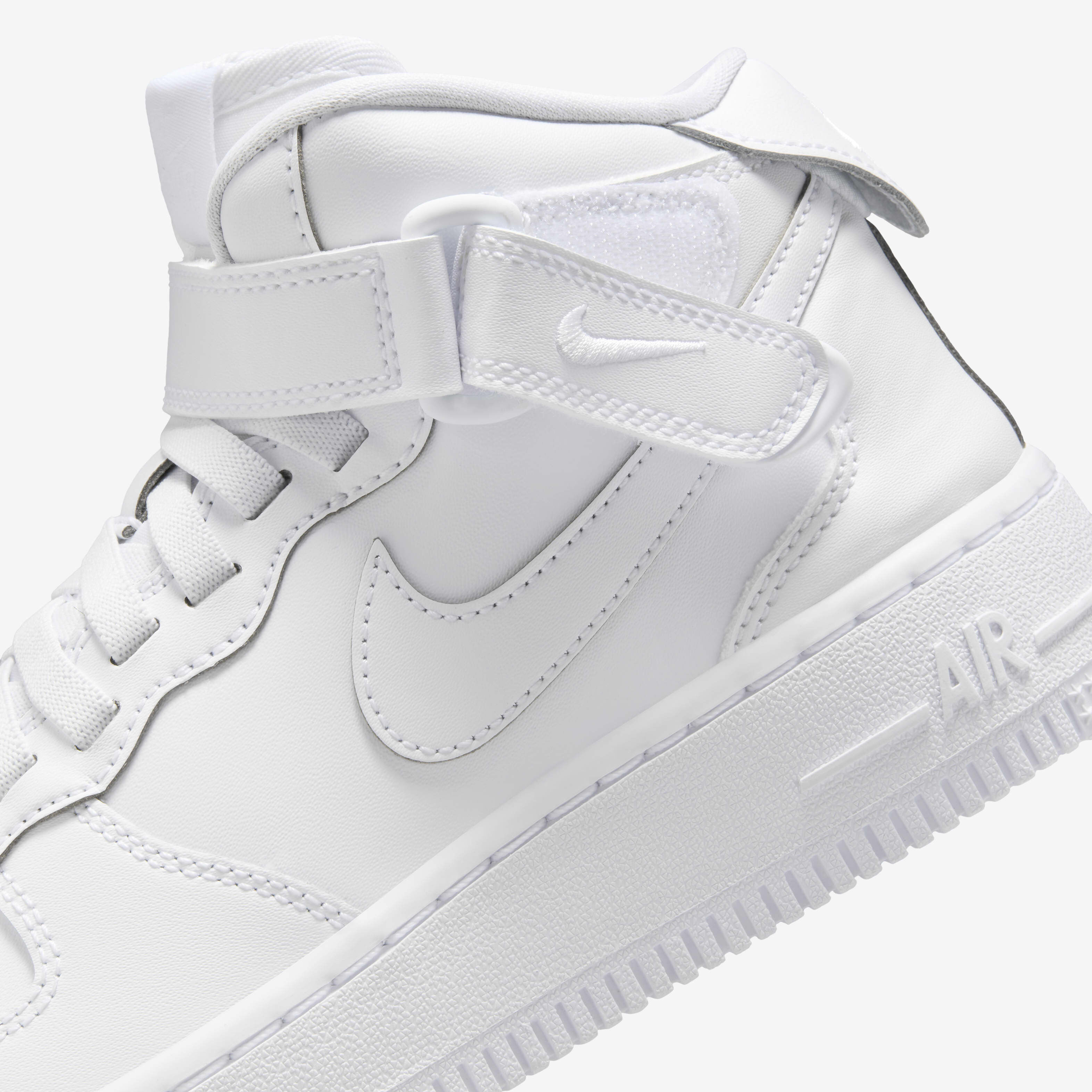 Junior white nike air force 1 discount