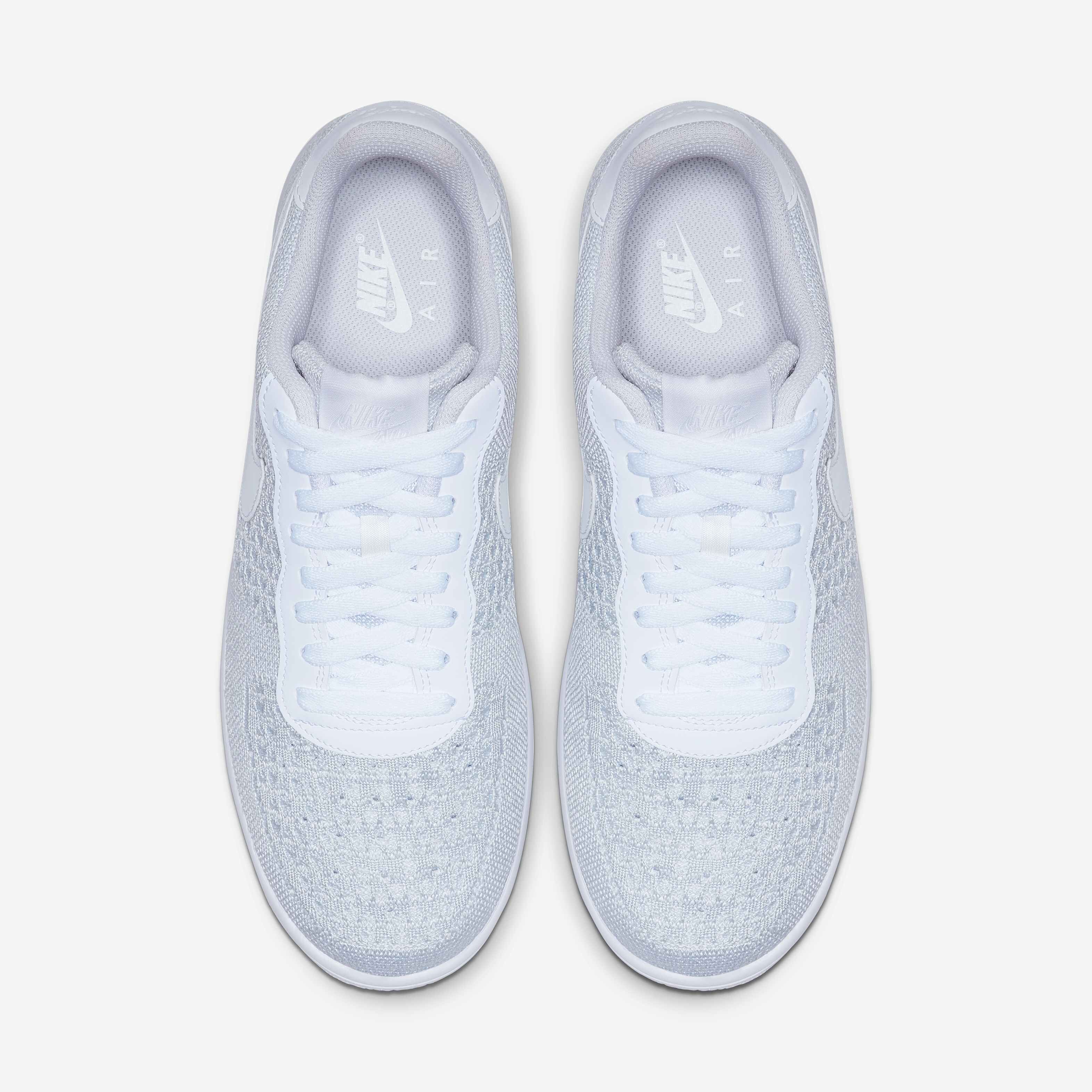 Nike Air Force 1 Flyknit 2.0 image number 3