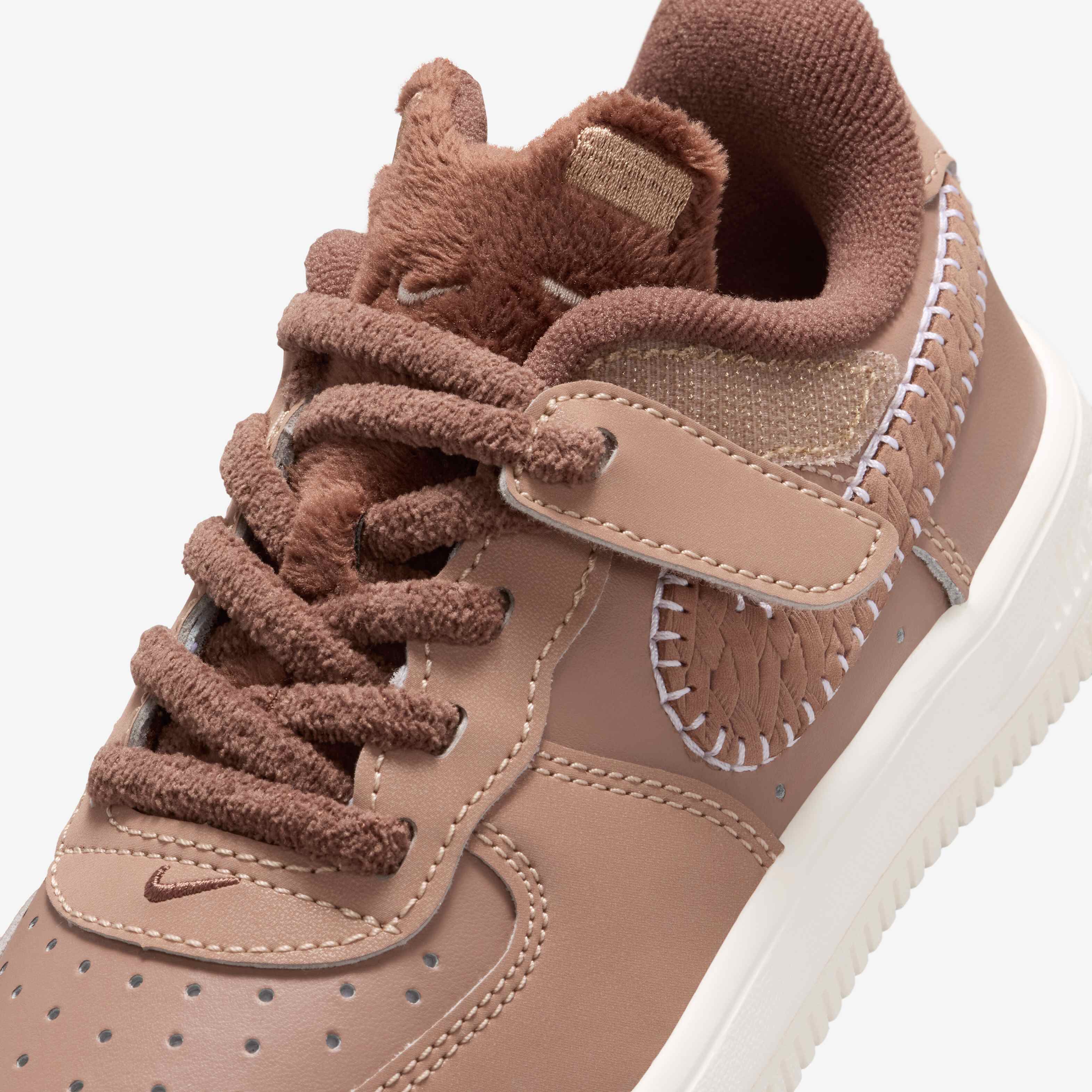 Nike Force 1 Low EasyOn image number 6