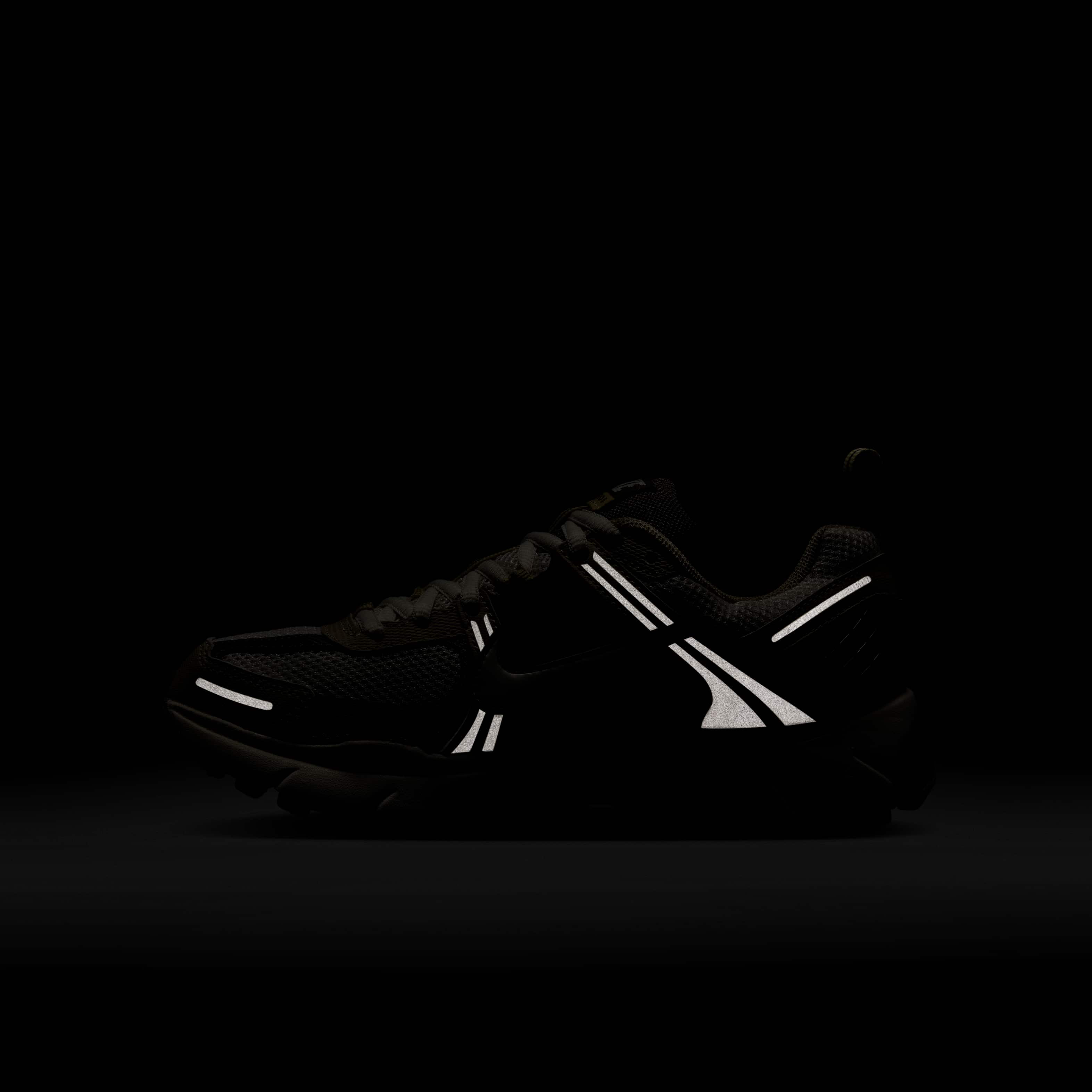 Nike Vomero 5 image number 11