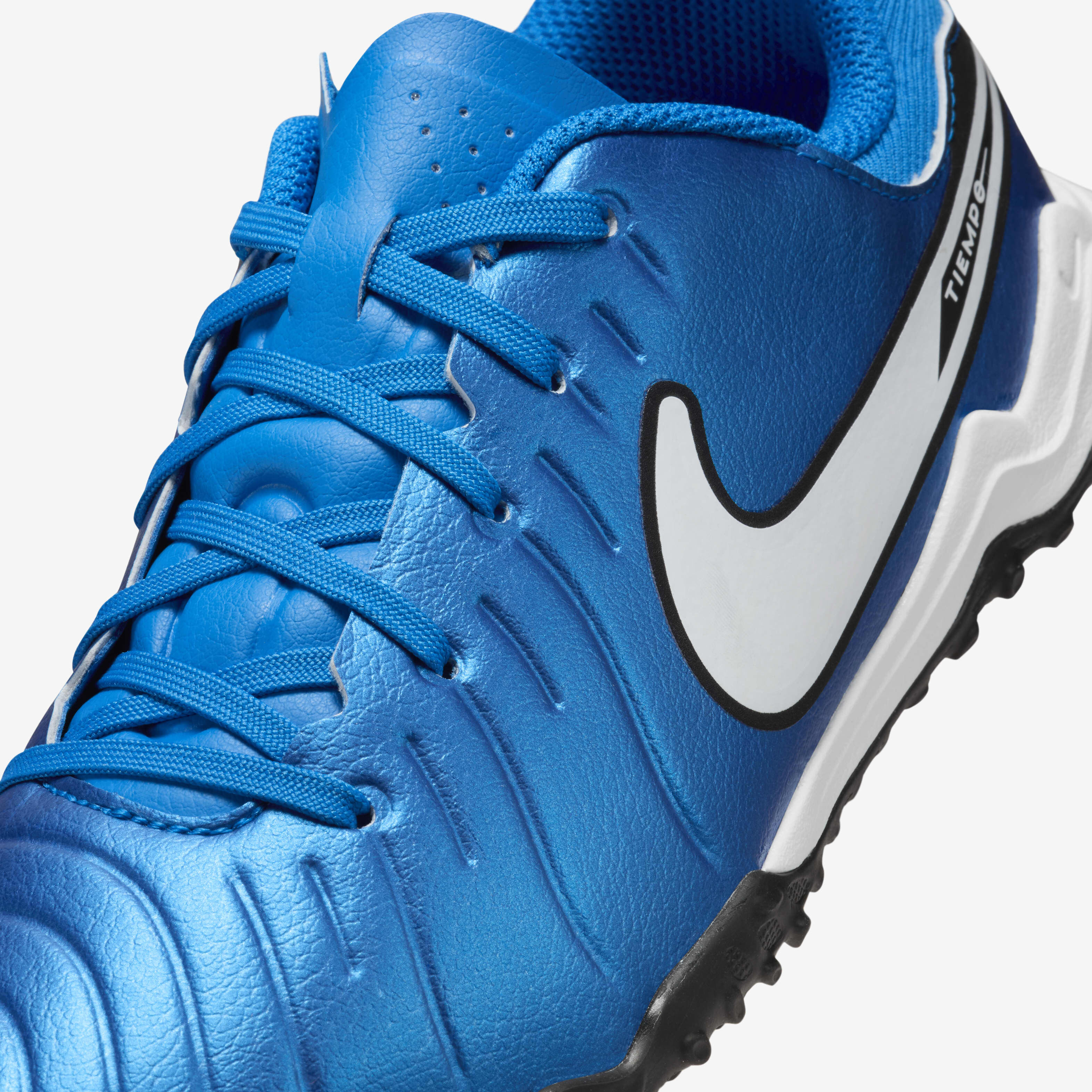 Buy Nike Jr. Tiempo Legend 10 Academy Younger Older Kids Turf Low Top Football Shoes Nike Saudi Official