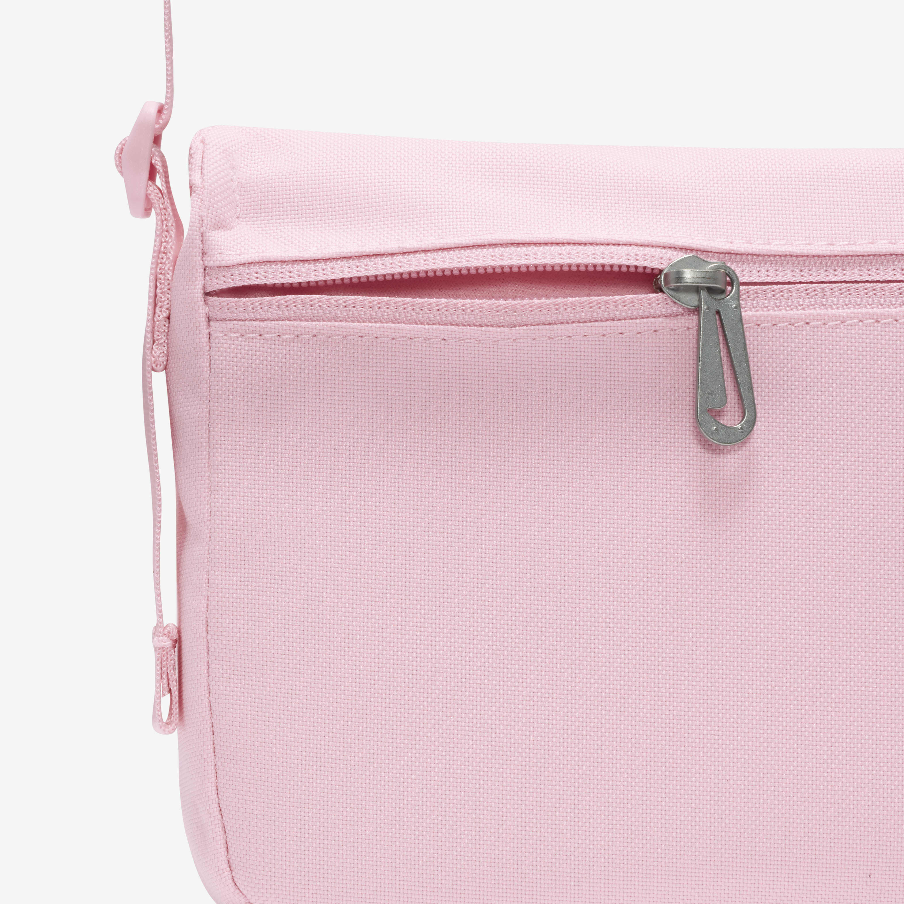 نايكي سبورتسوير image number 5