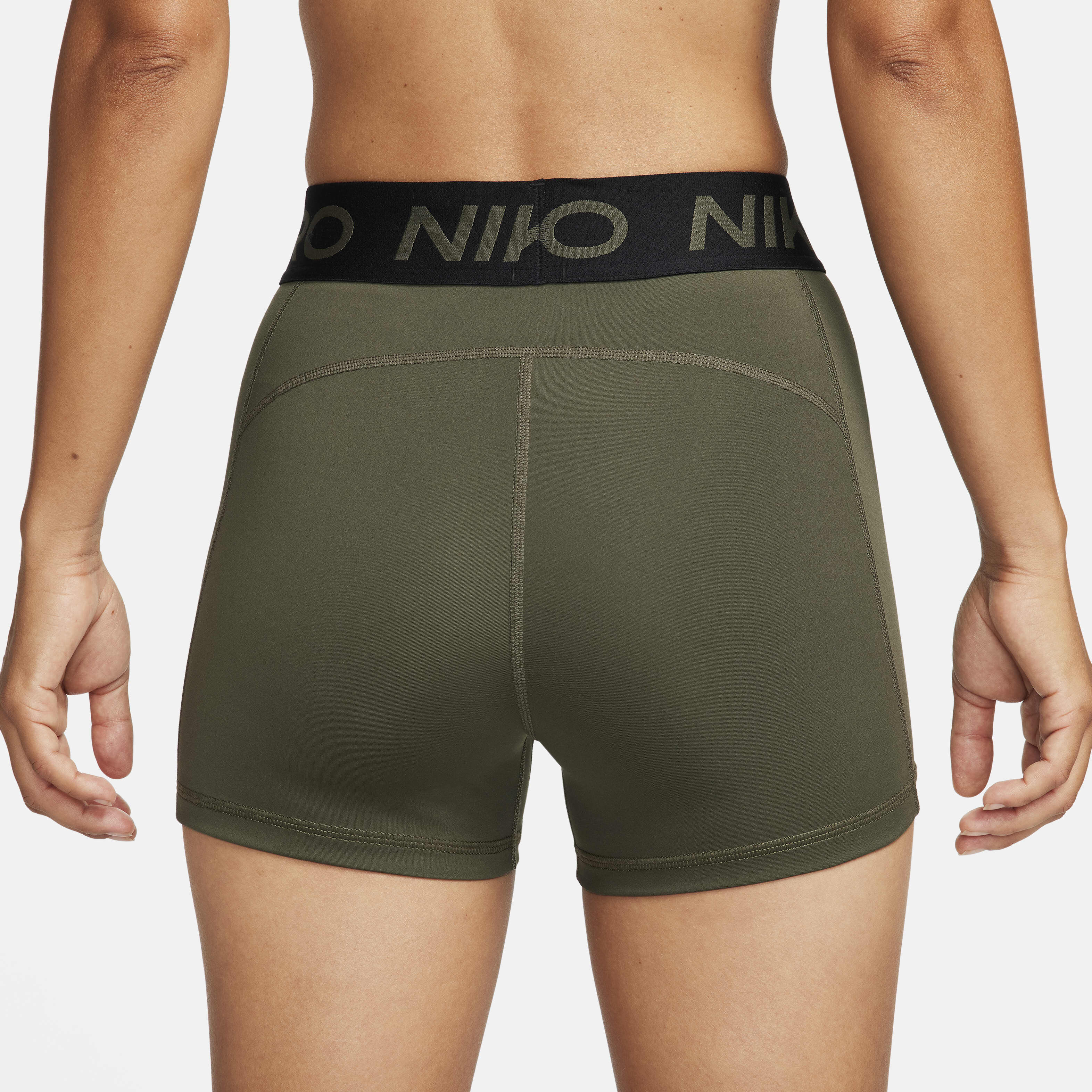 نايكي برو image number 2