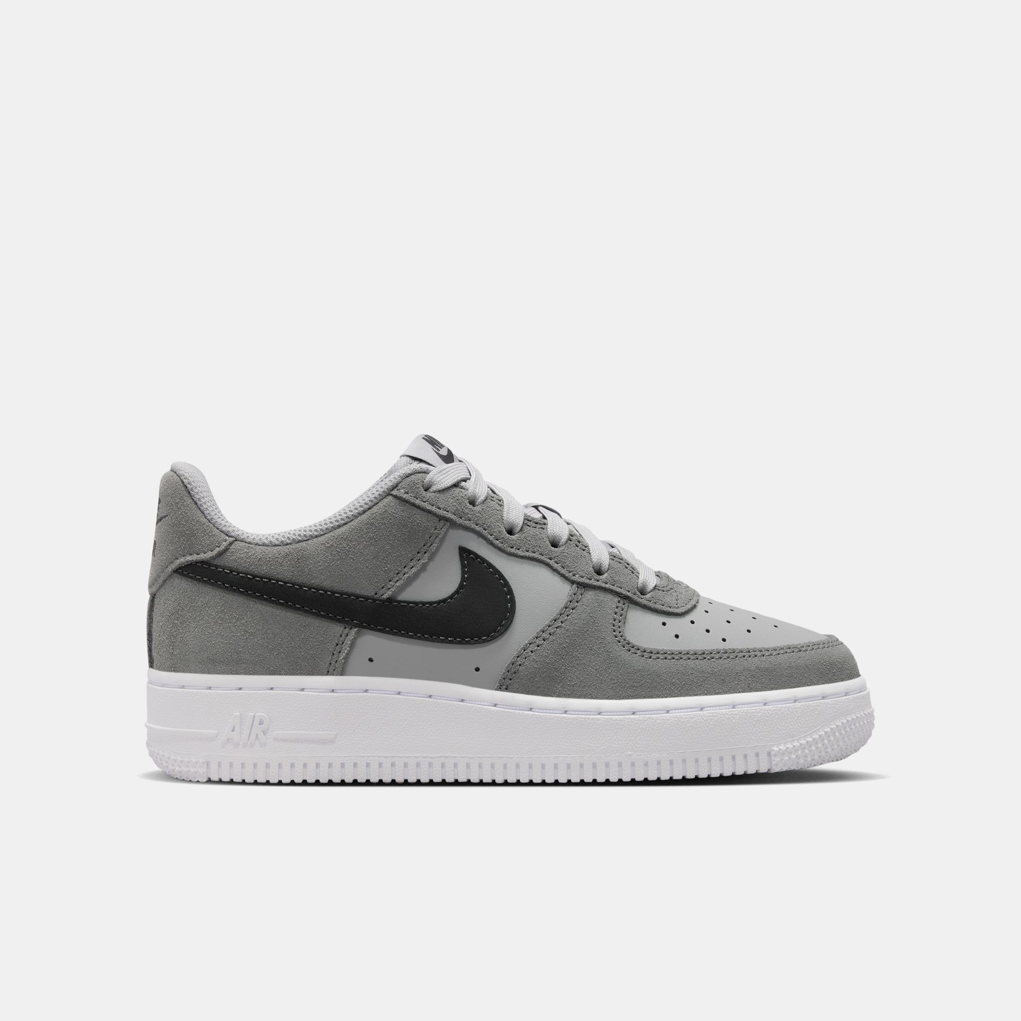 Nike Air Force 1 Essential+ image number 5
