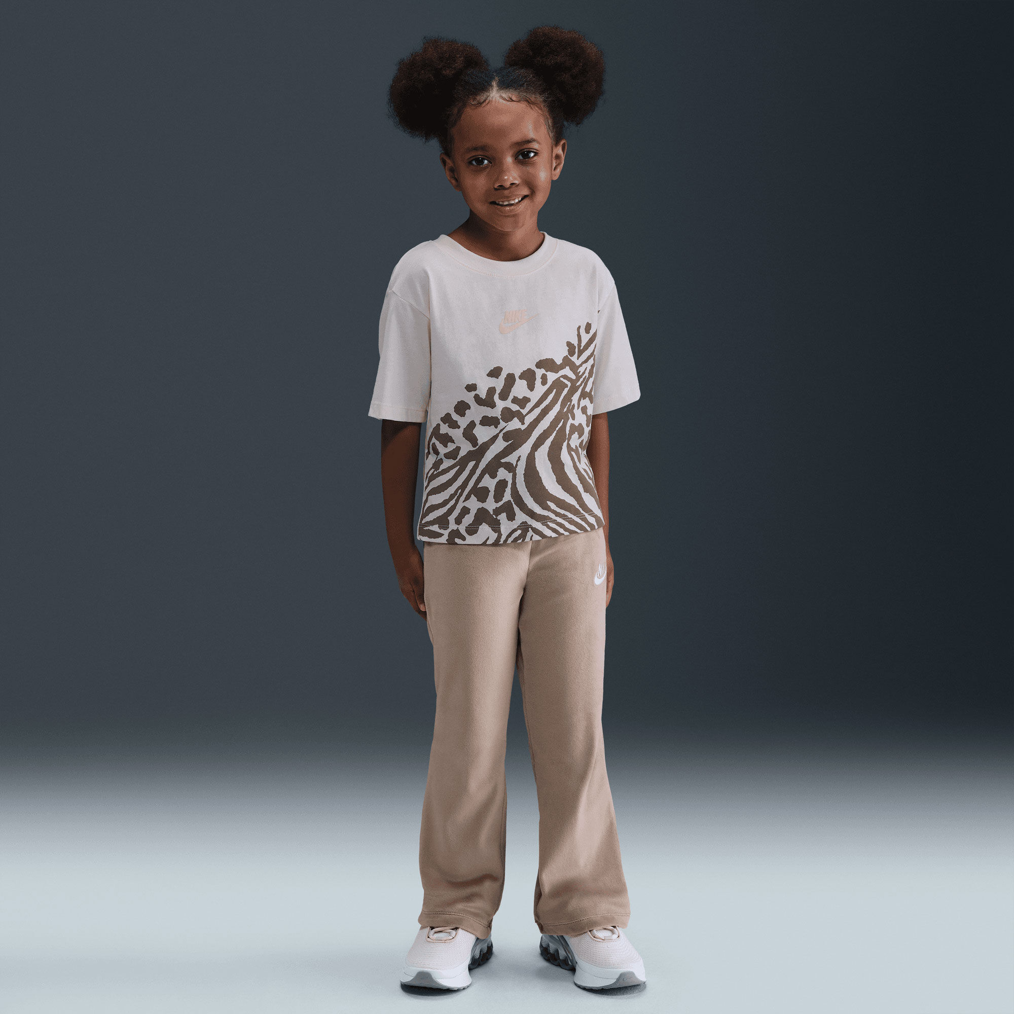 Nike Wild Warmth image number 0