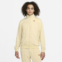 NikeCourt