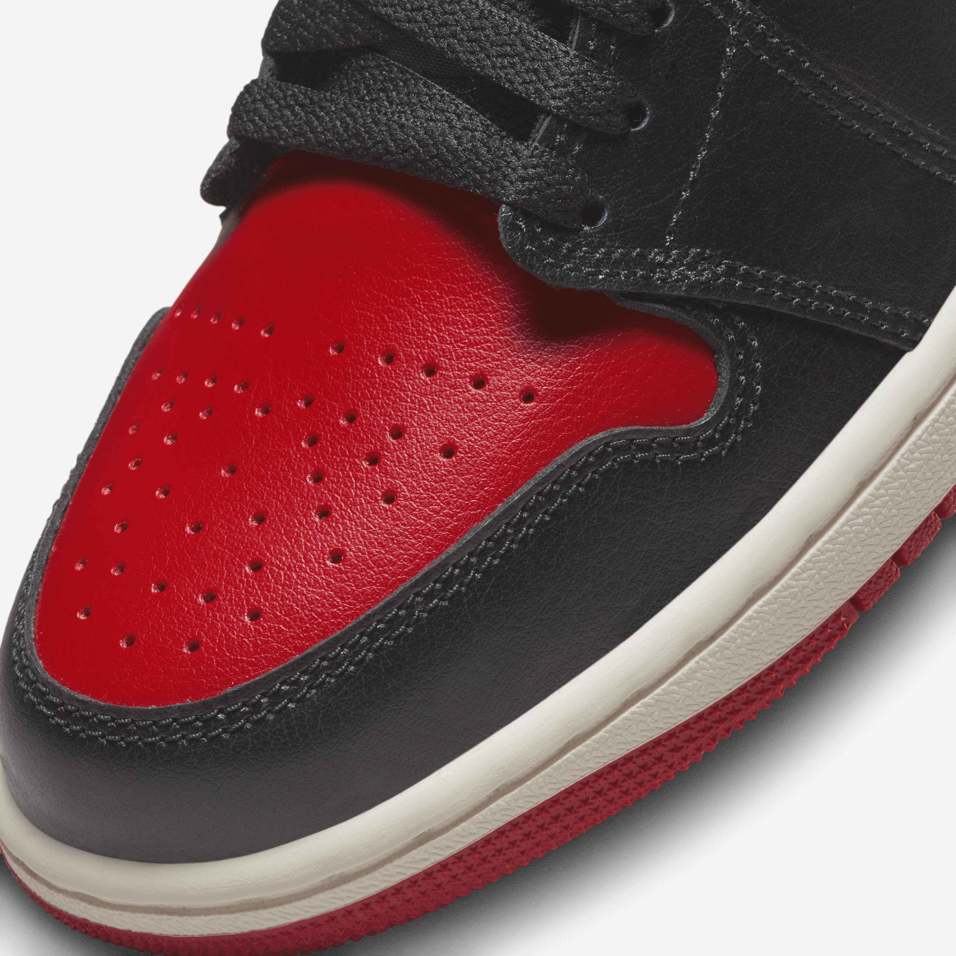 Air Jordan 1 Low image number 6