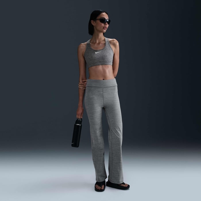 Nike One image number 0 Nike One image number 0