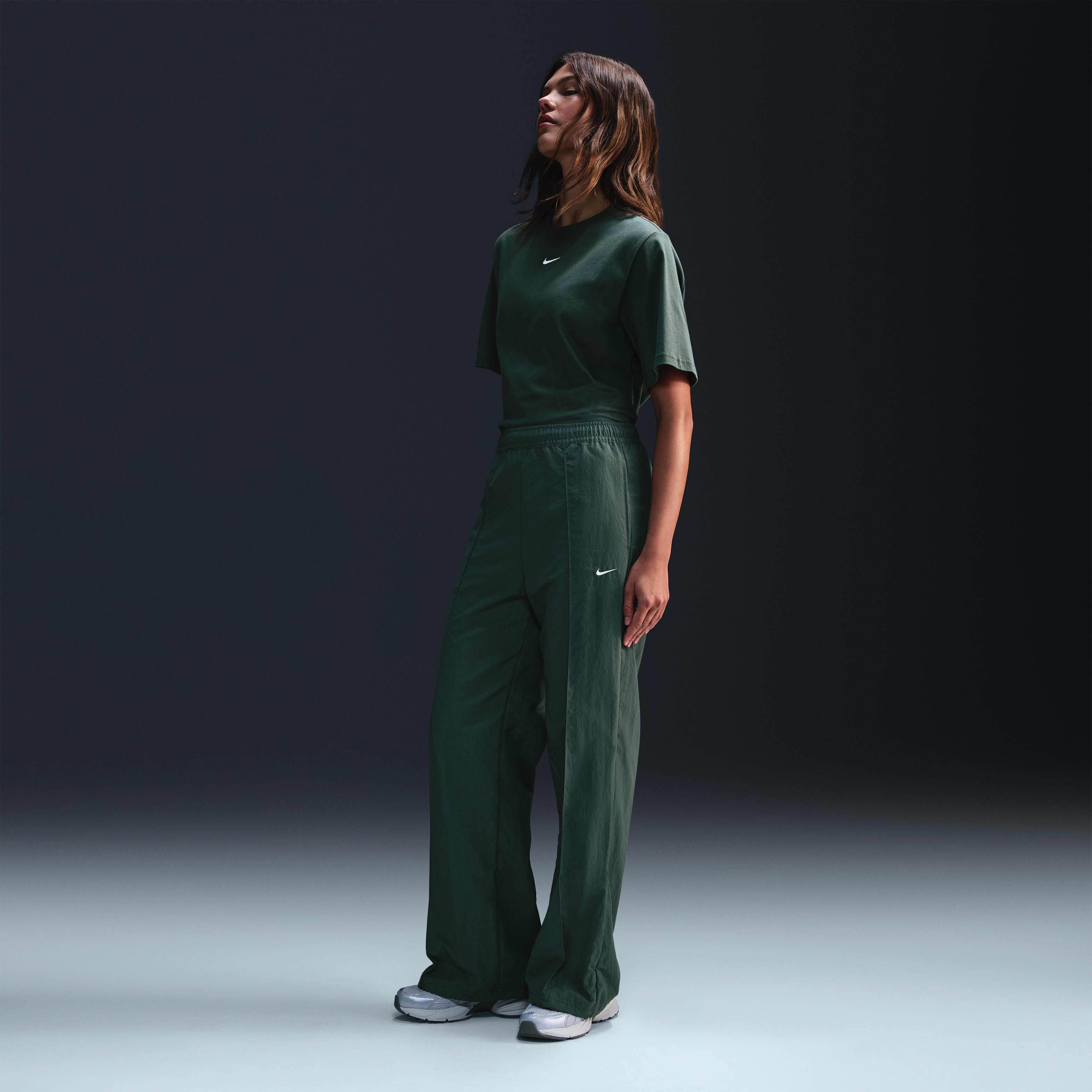完売必須!NIKE☆Nike Sportswear Everything Wovens NIKE SPORTSWEAR EVERYTHING WOVENS WOMEN'S MID-RISE CARGO