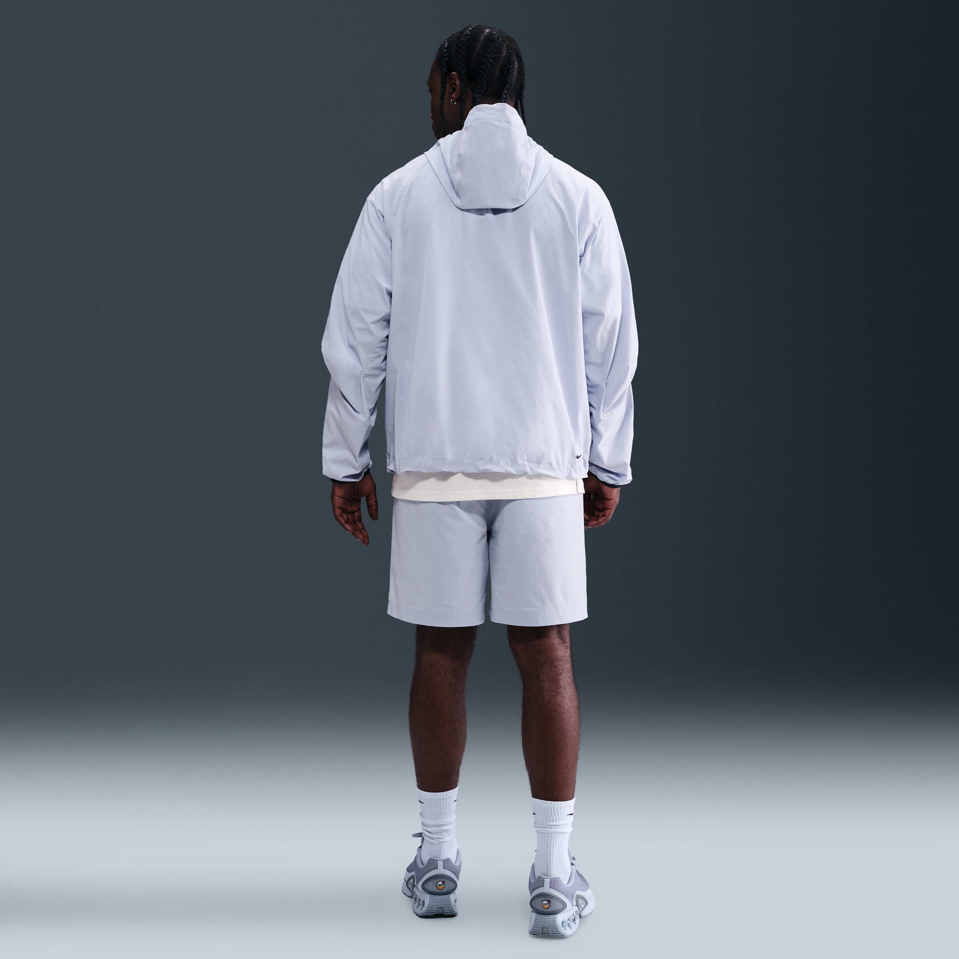 نايكي تك image number 3