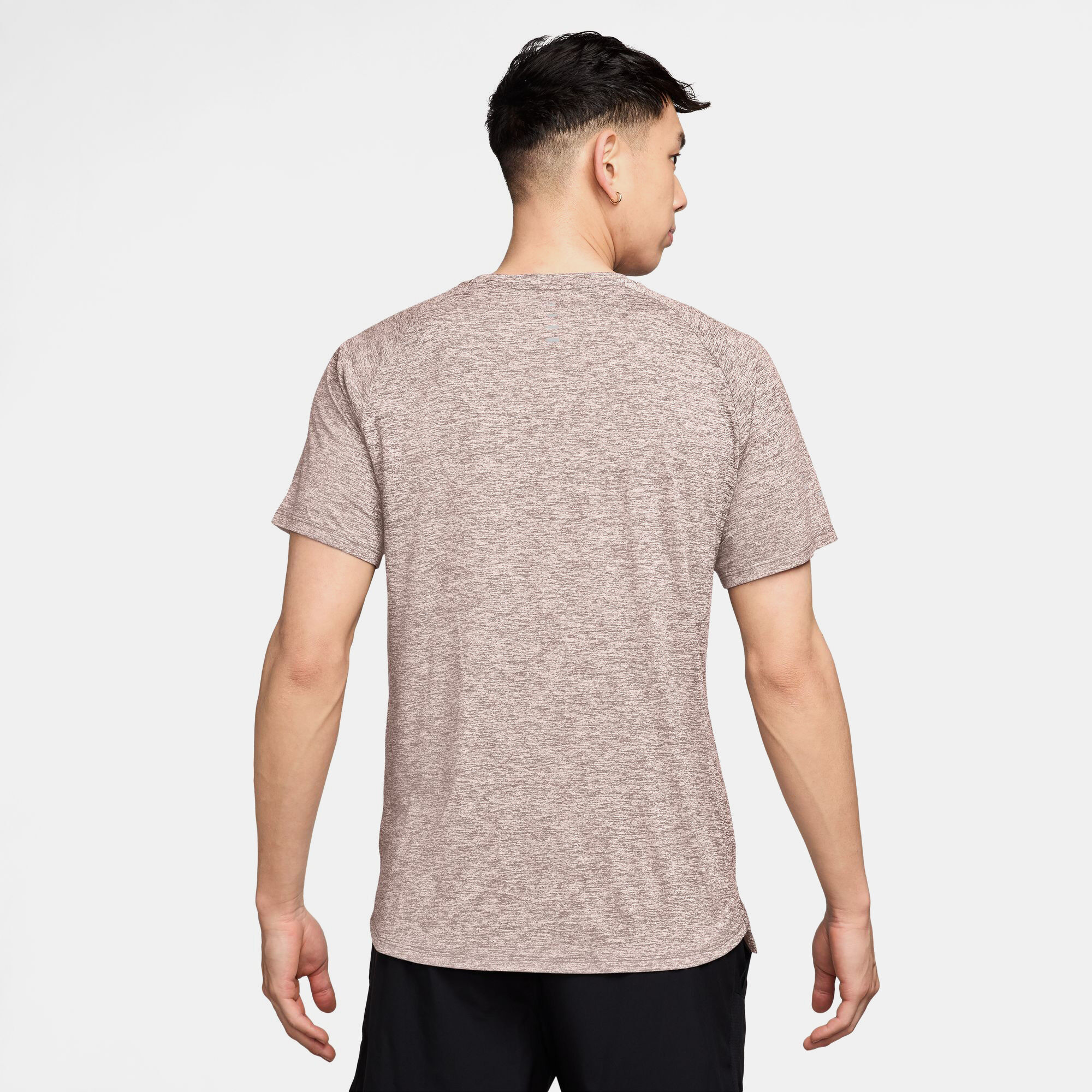 Nike Stride image number 1