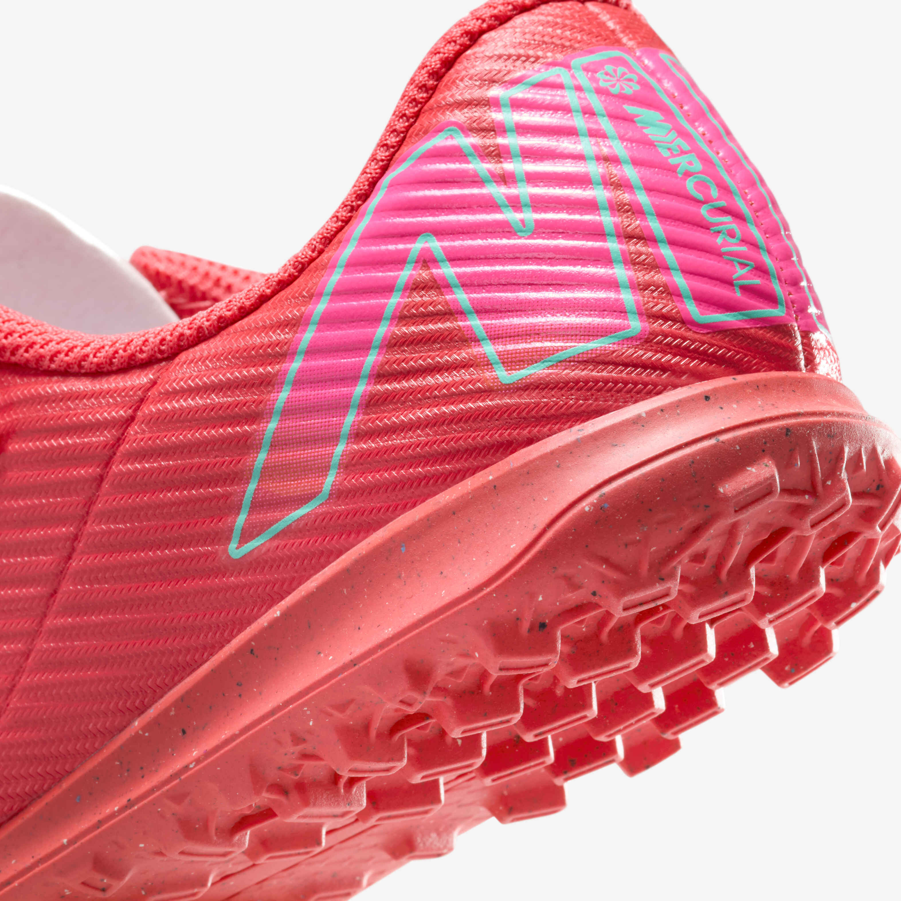 نايكي جونيور ميركيوريال فيبور 16 كلوب image number 7