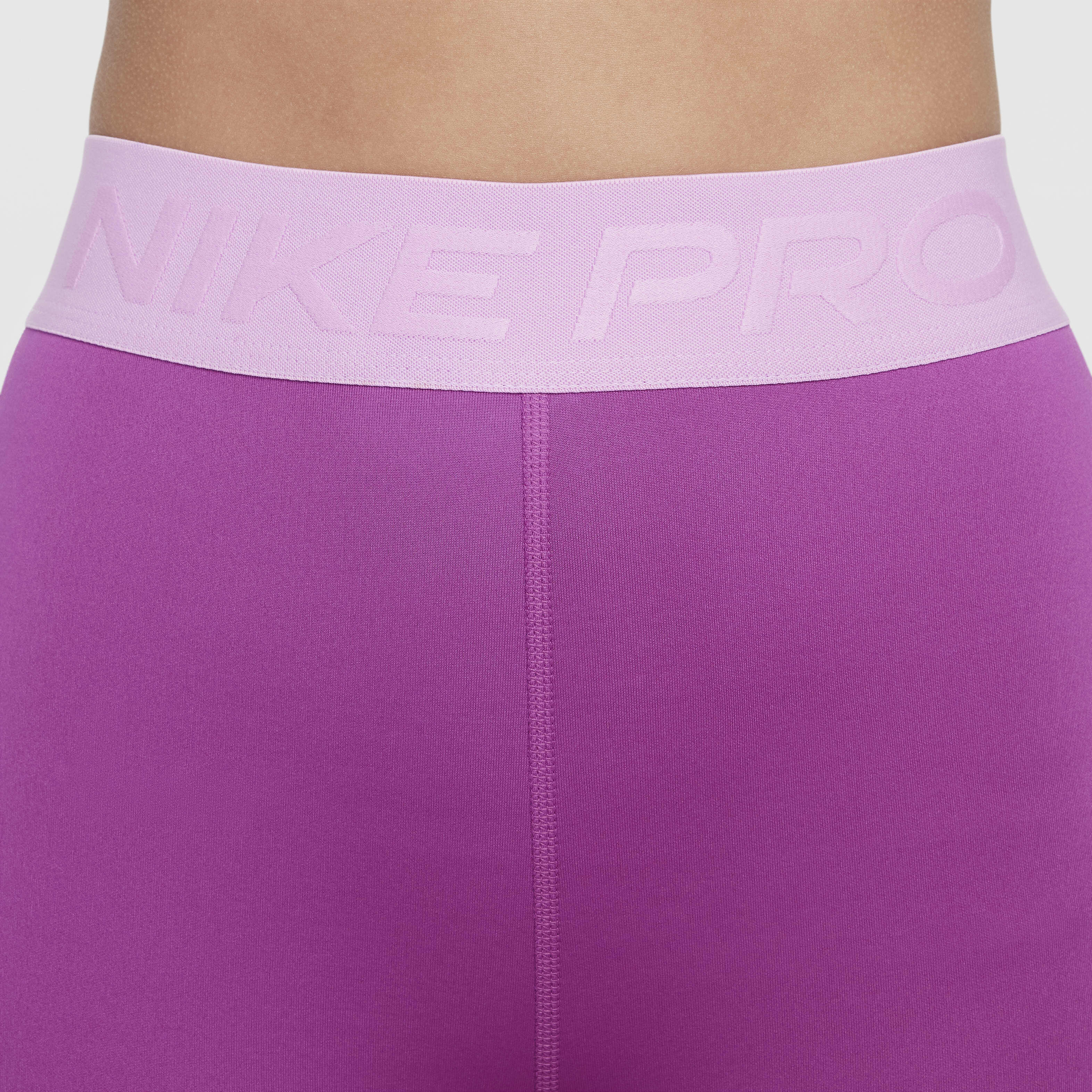 Nike Pro image number 2