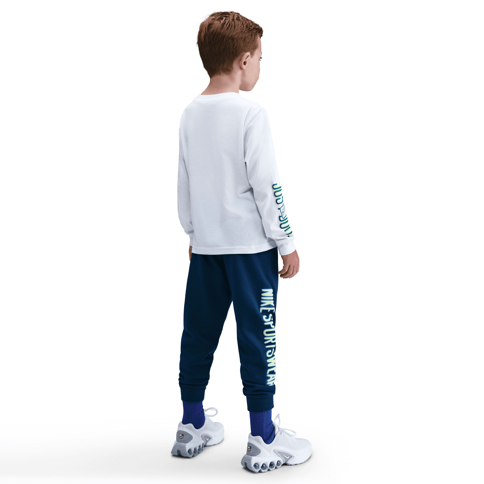 Nike Glow With Me image number 2