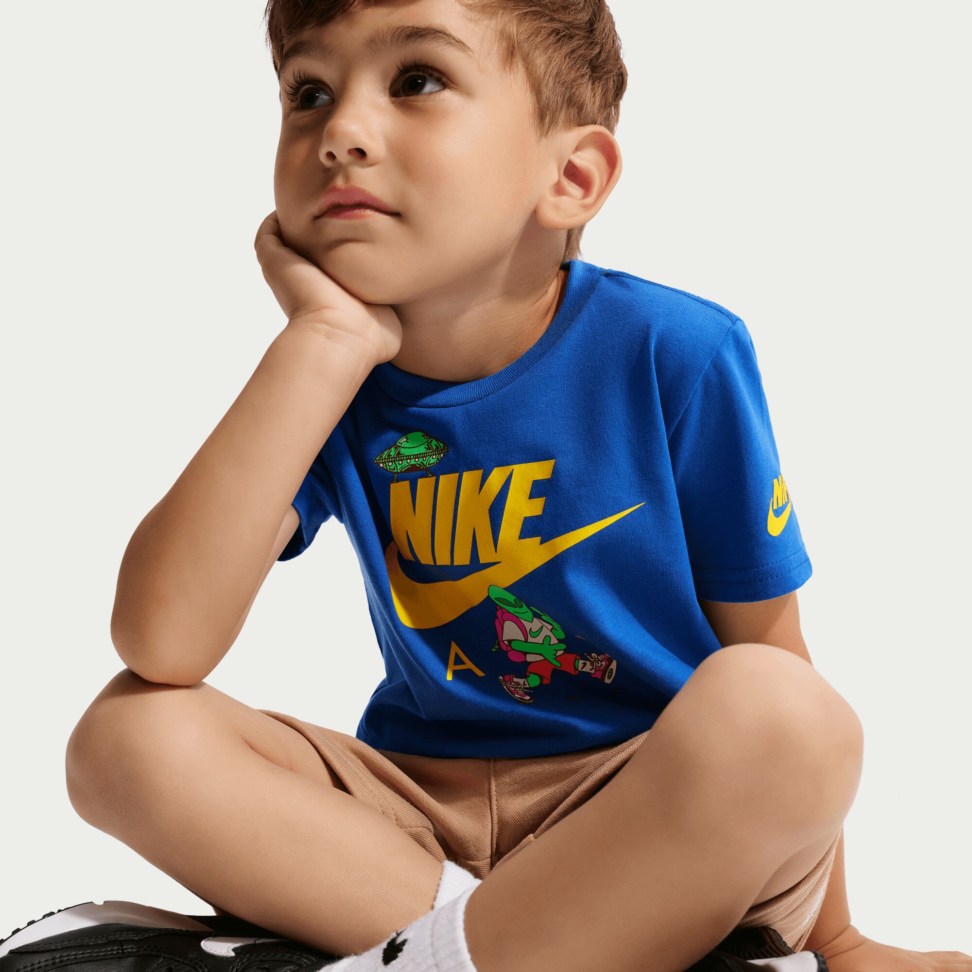 Zoom image