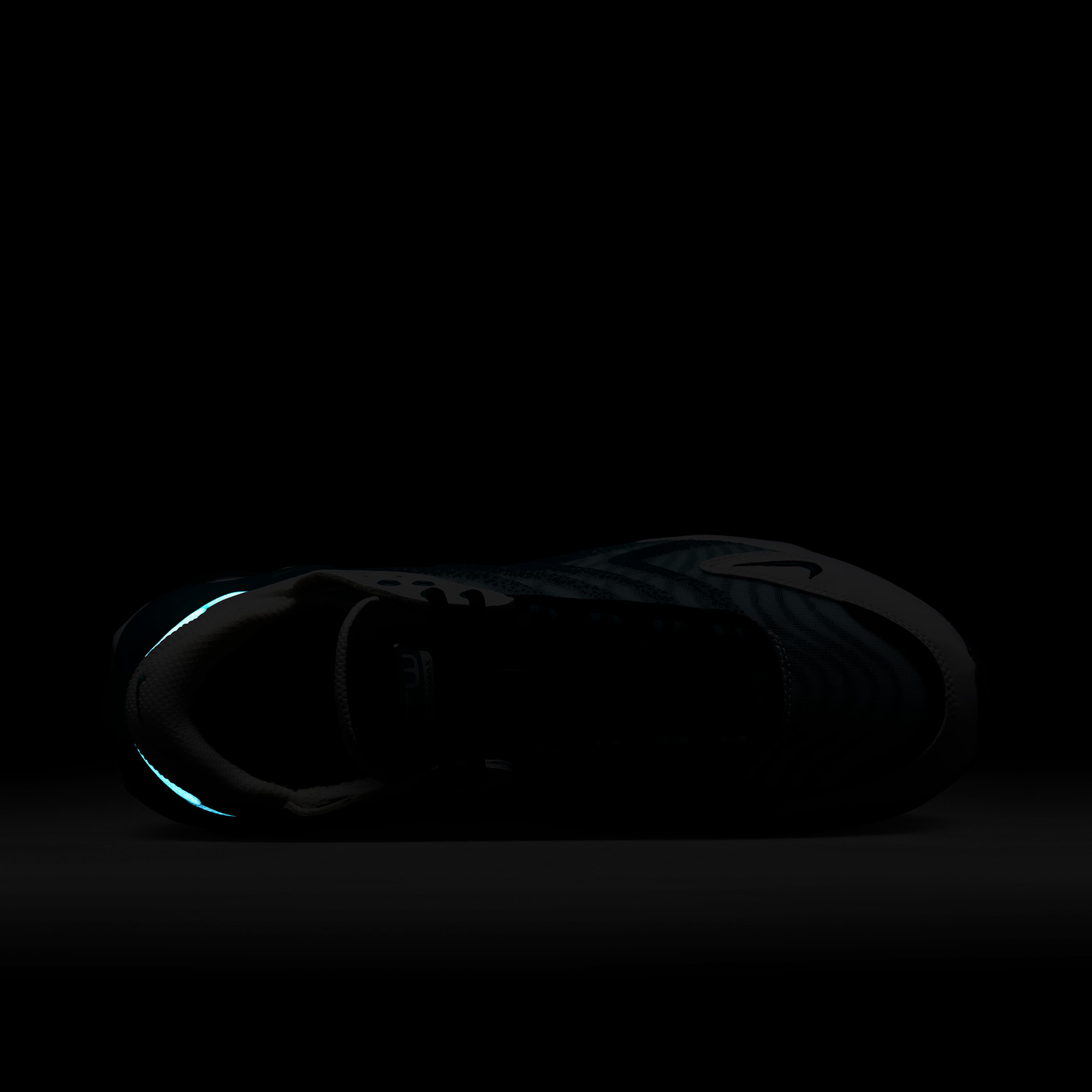 Nike Air Max TW image number 9