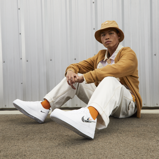 Nike fedora top