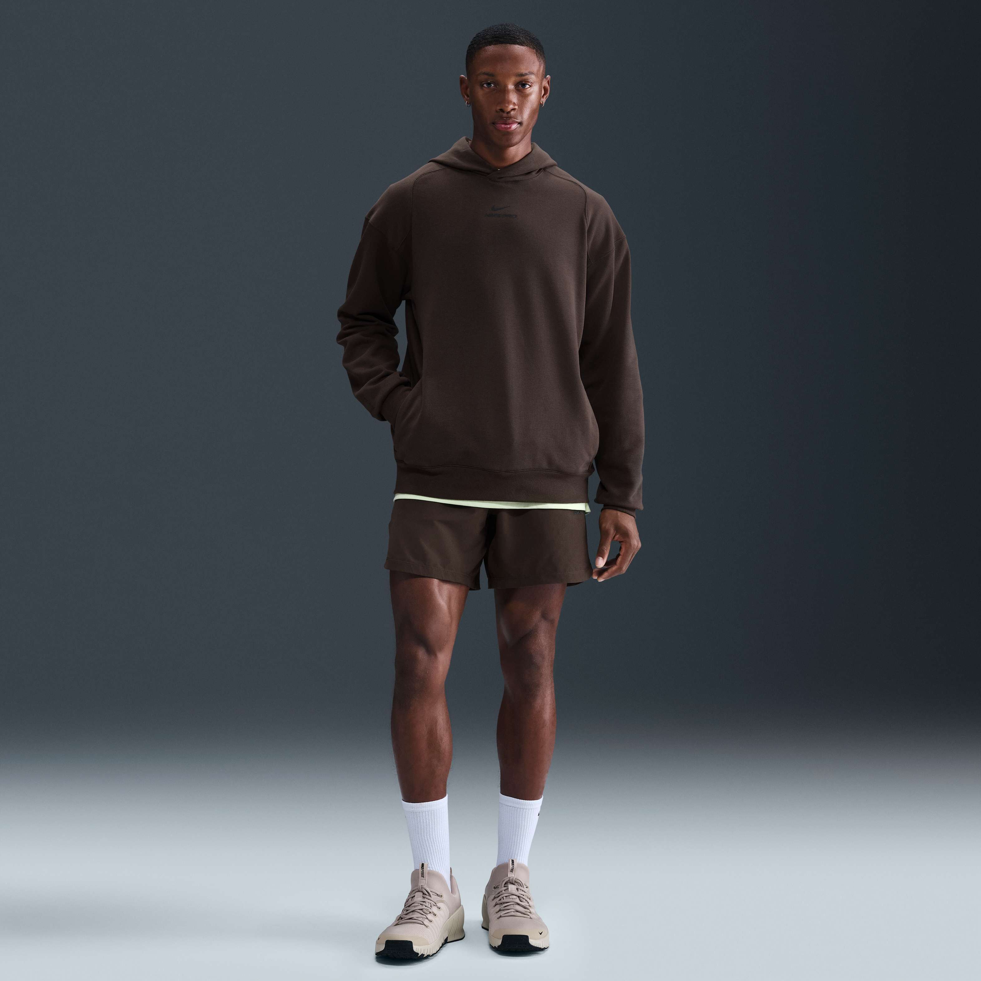 Nike Pro image number 3