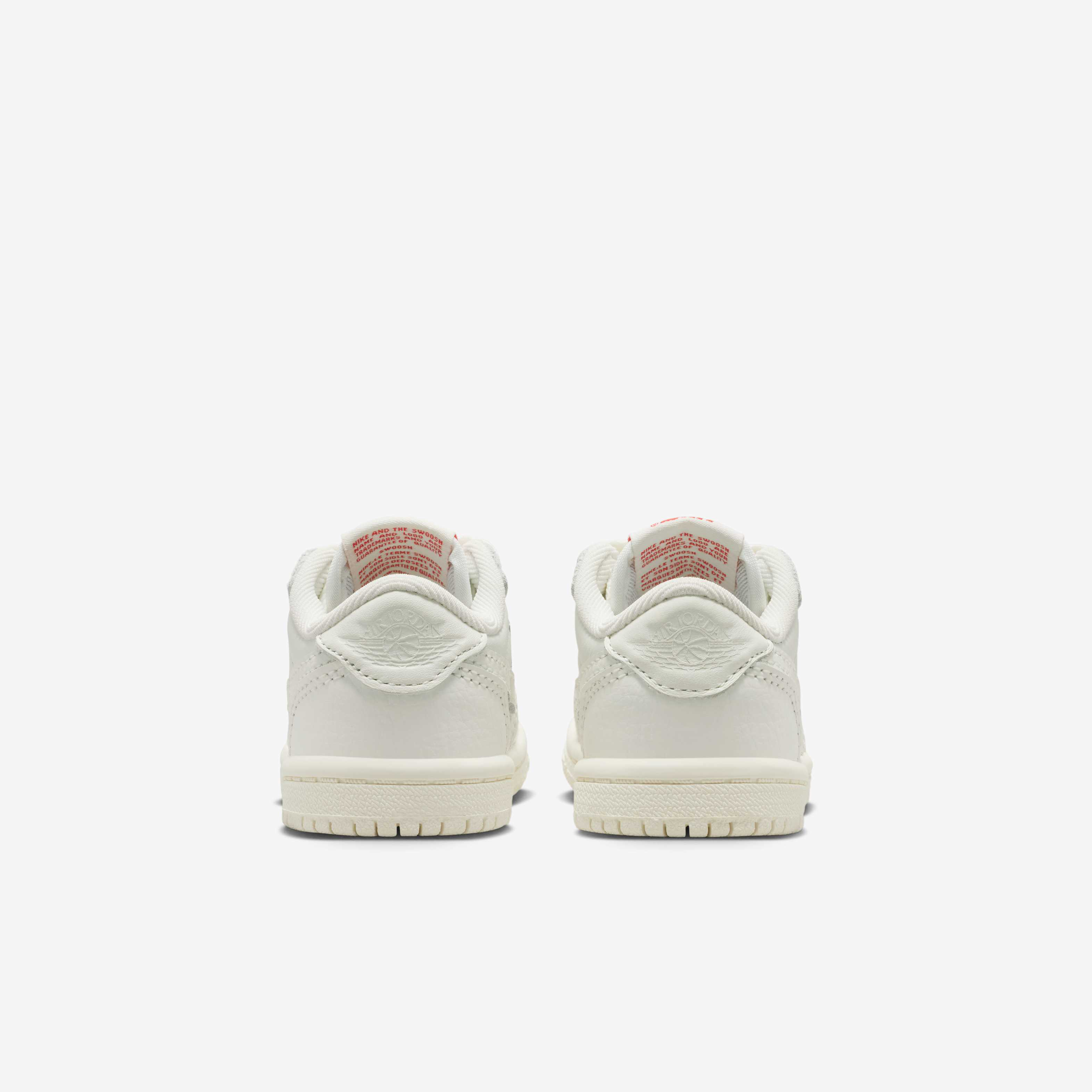 Jordan 1 Retro Low 'Chicago' image number 14