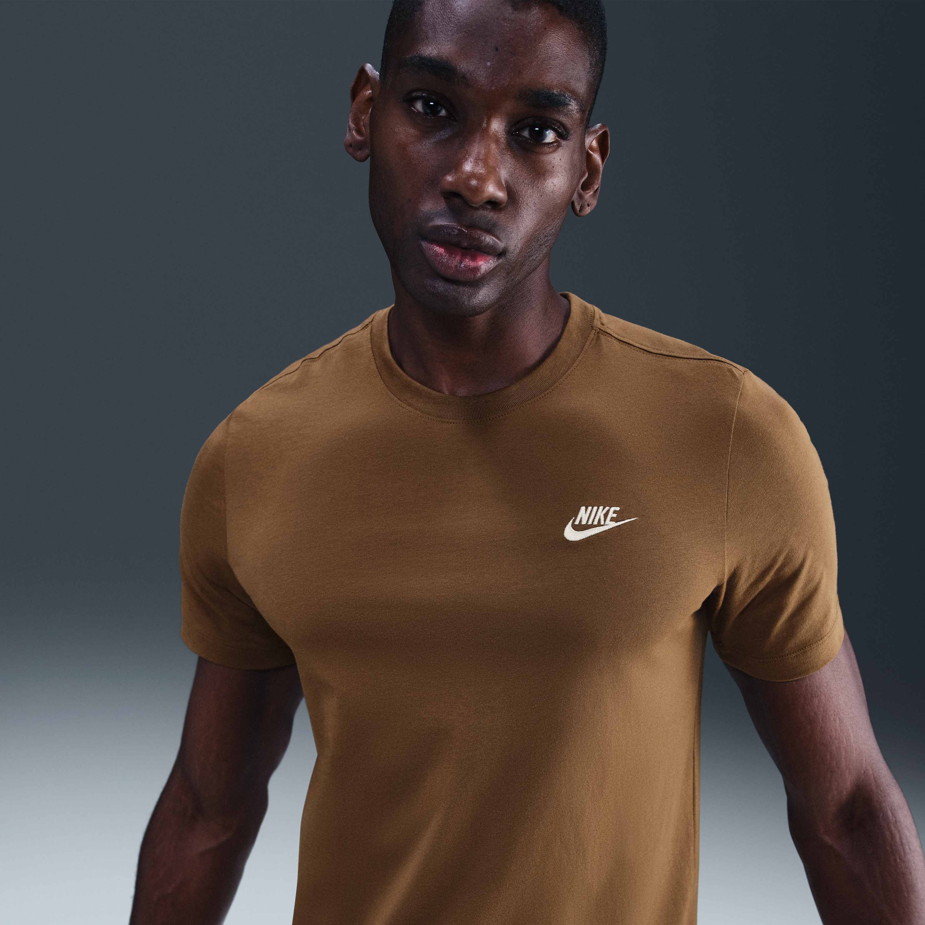 Nike Sportswear Club image number 0