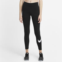 Nike Sportswear Essential