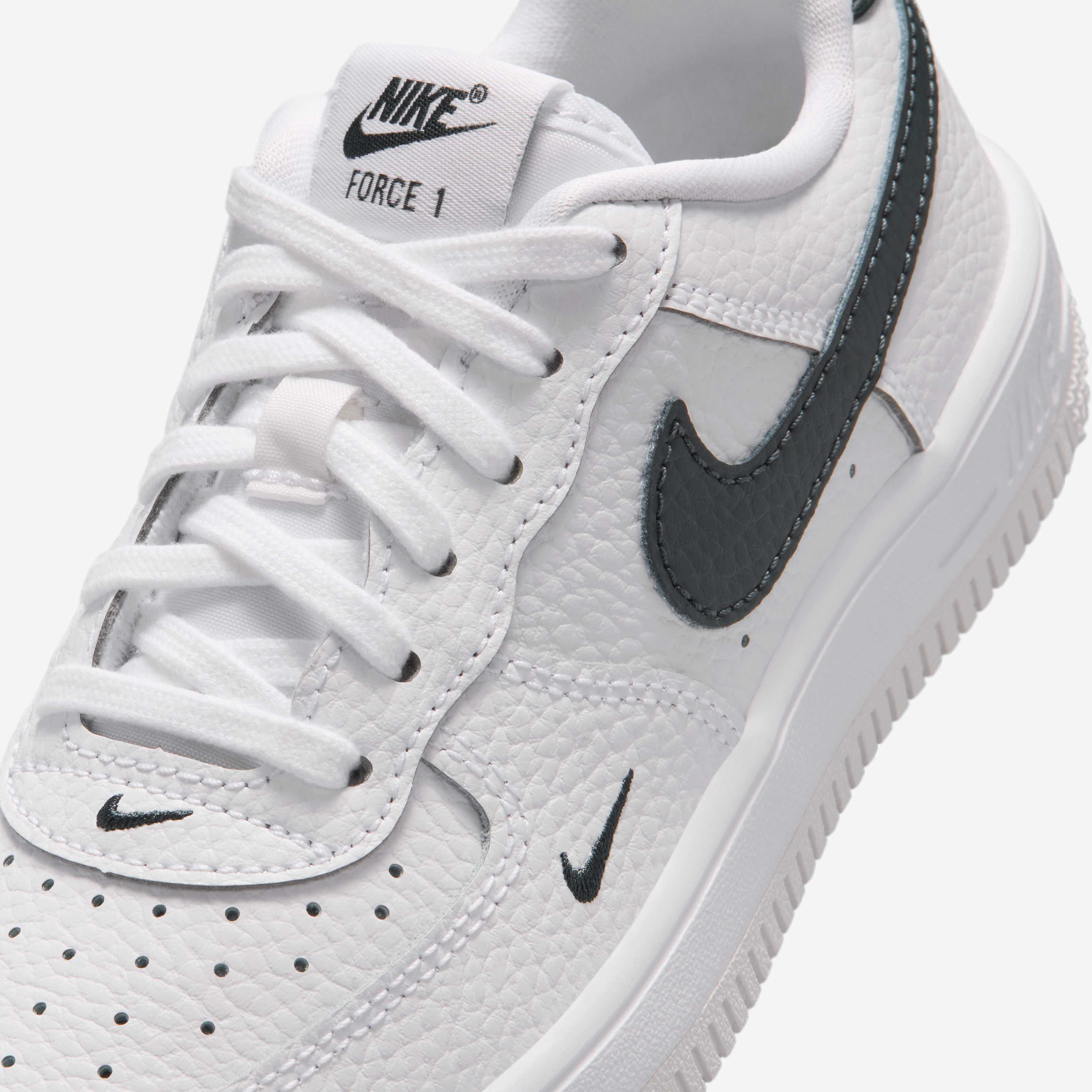 Nike Force 1 Low image number 6