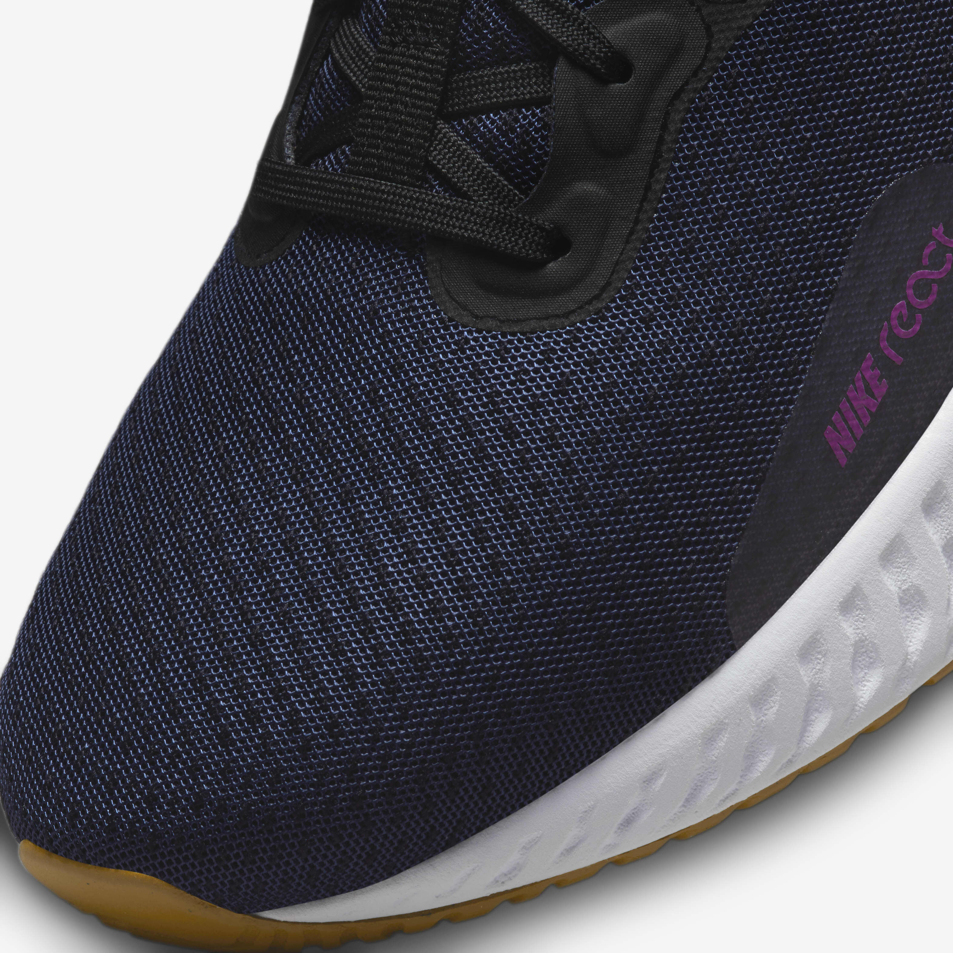 Nike React Miler 3 image number 6