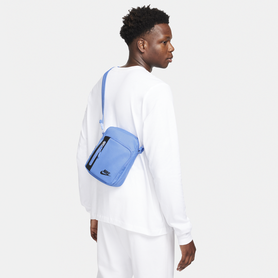 Nike top body bag