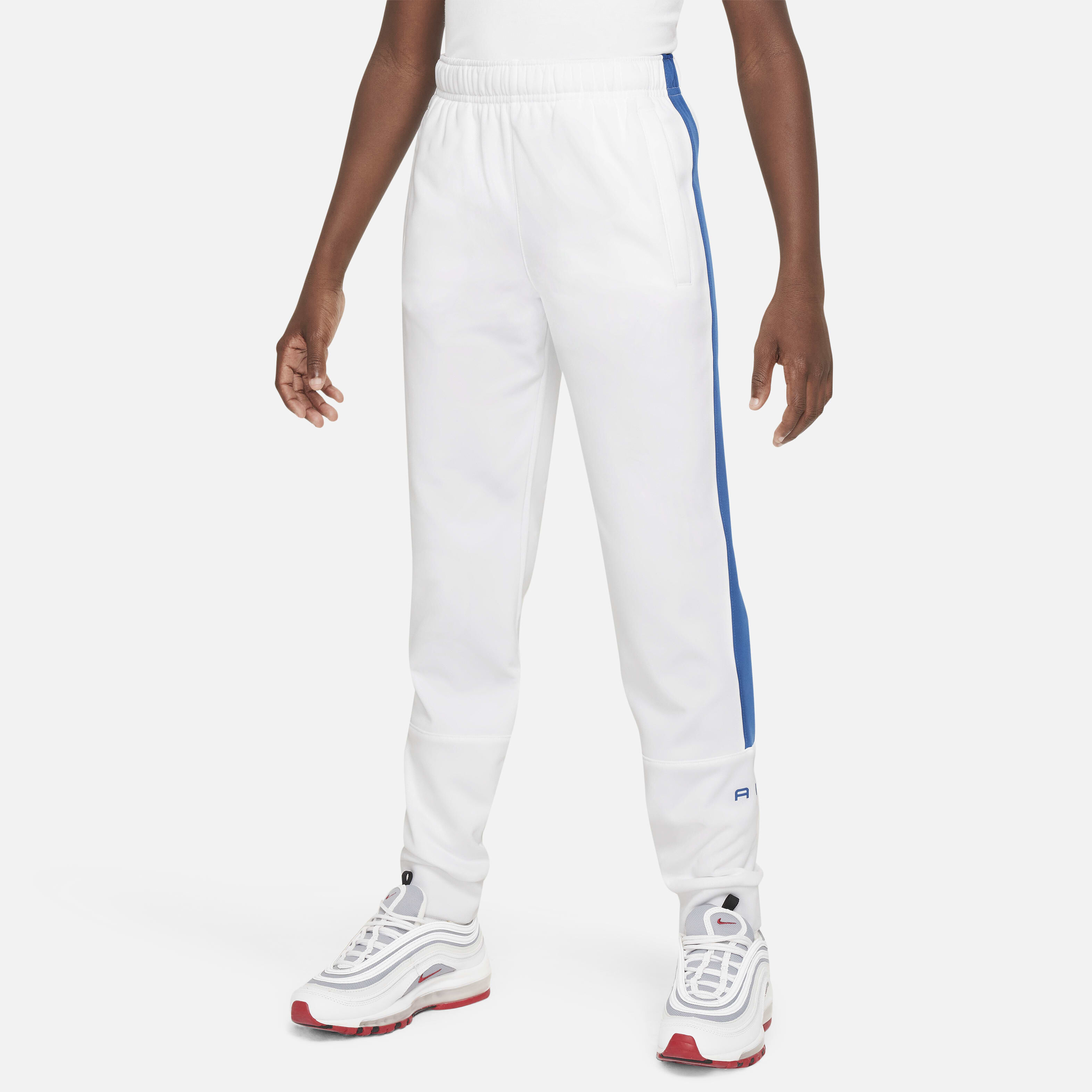 Buy Nike Air Older Kids Boys Joggers Nike Saudi Official
