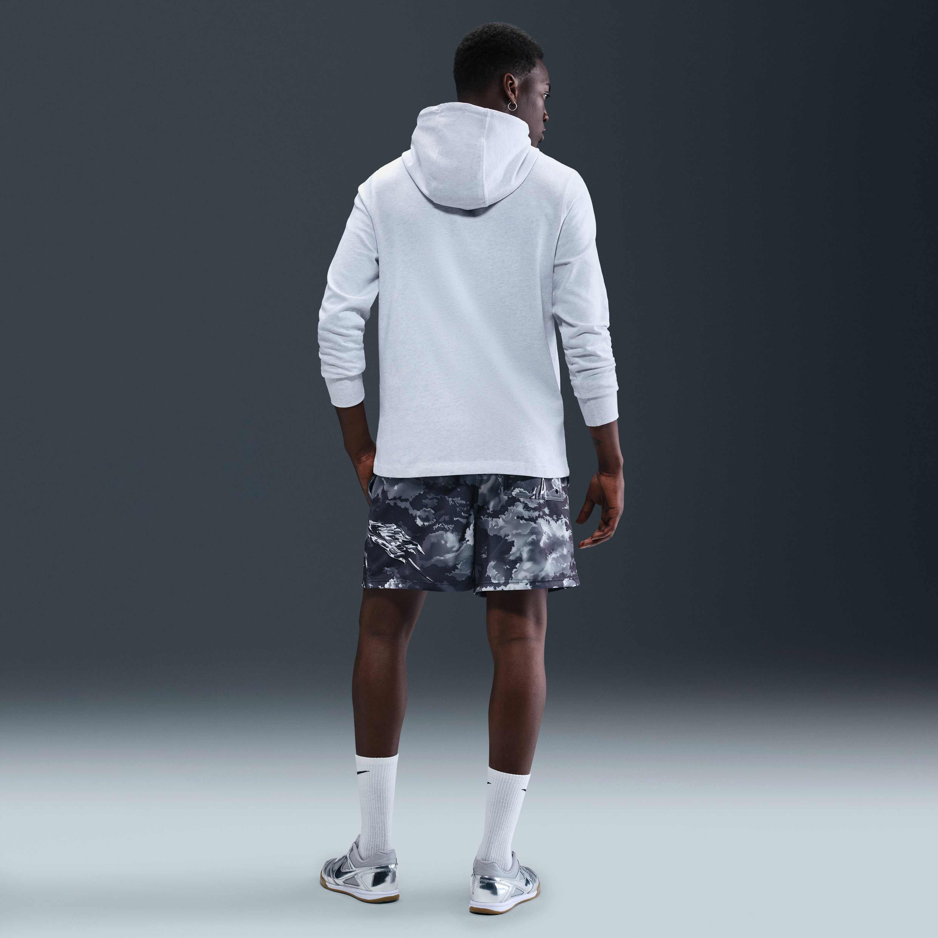 Nike Sportswear Club image number 4