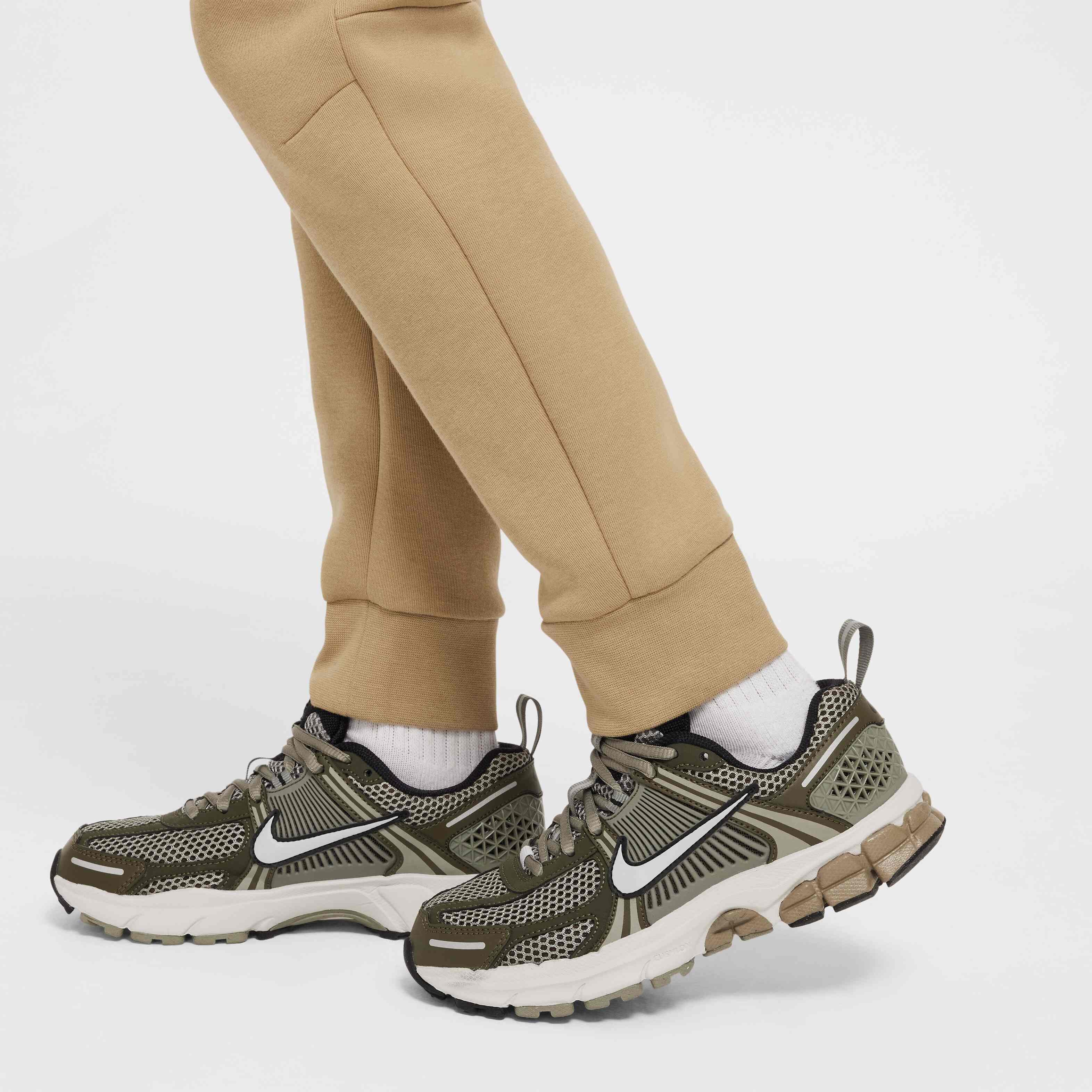 Nike Sportswear Tech Fleece image number 7