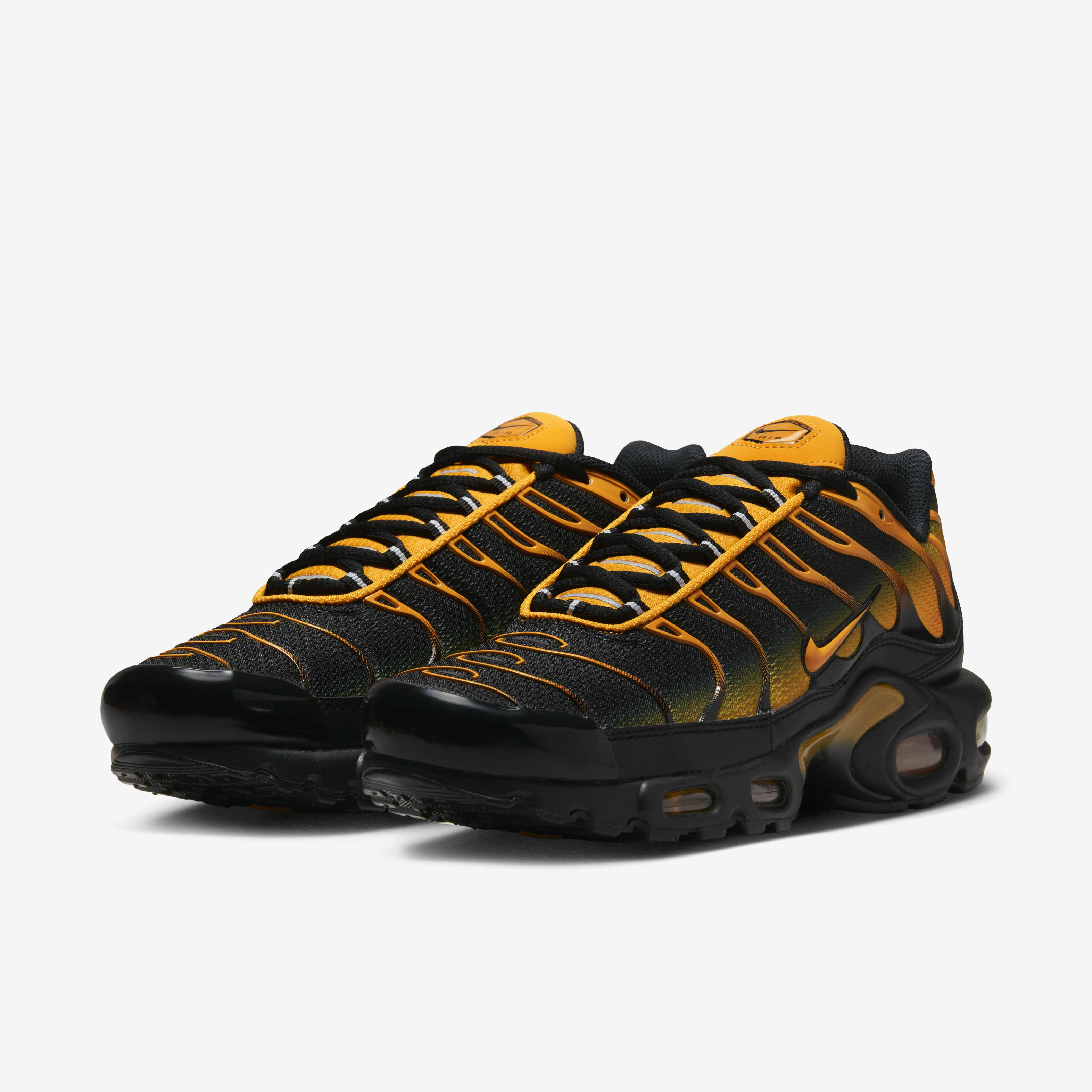 Nike Air Max Plus image number 4