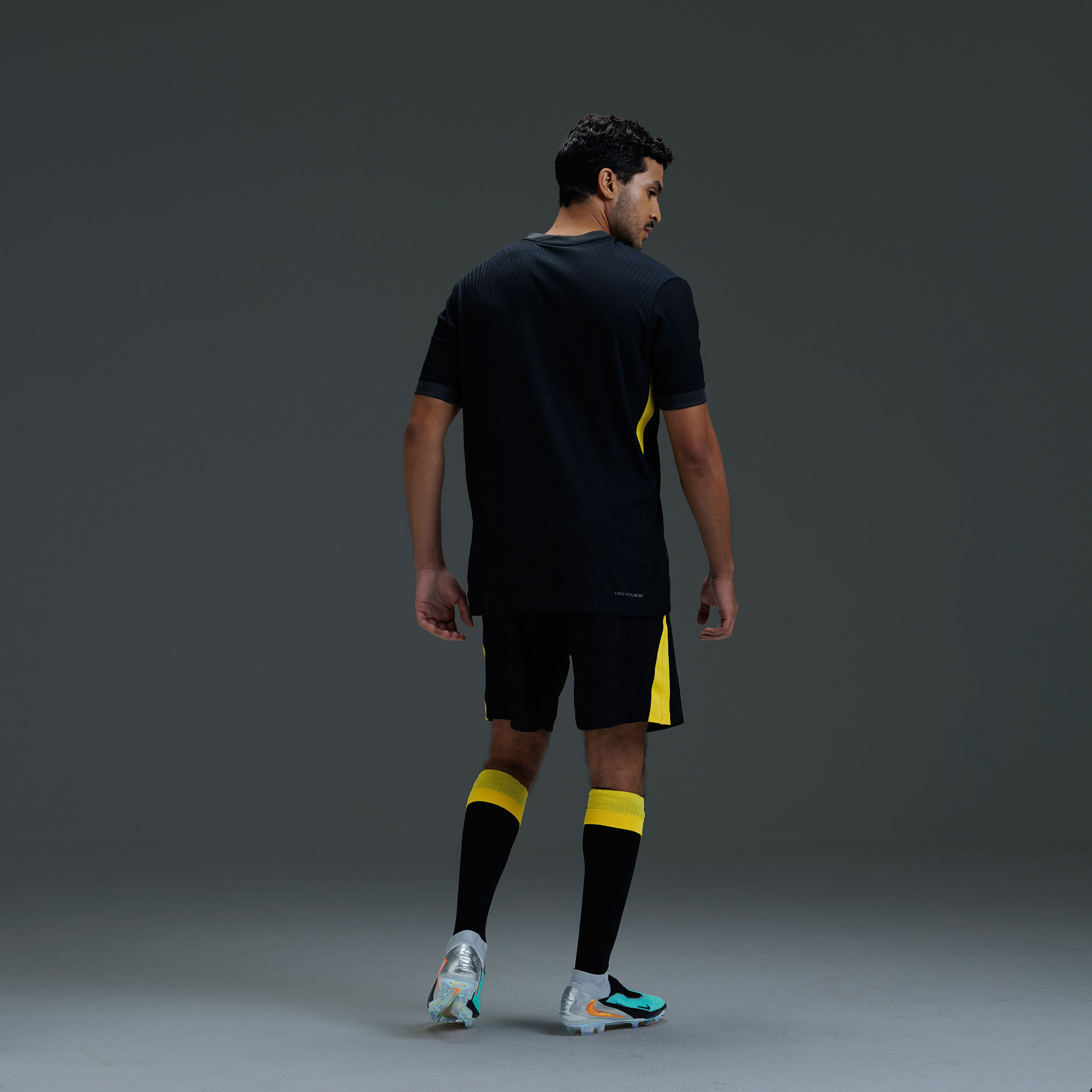 Al-Ittihad F.C. 2025/26 Match Third Jersey image number 4