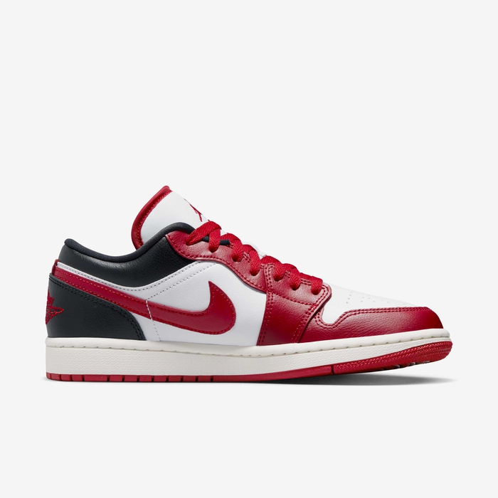 Air Jordan 1 Low image number 2 Air Jordan 1 Low image number 2
