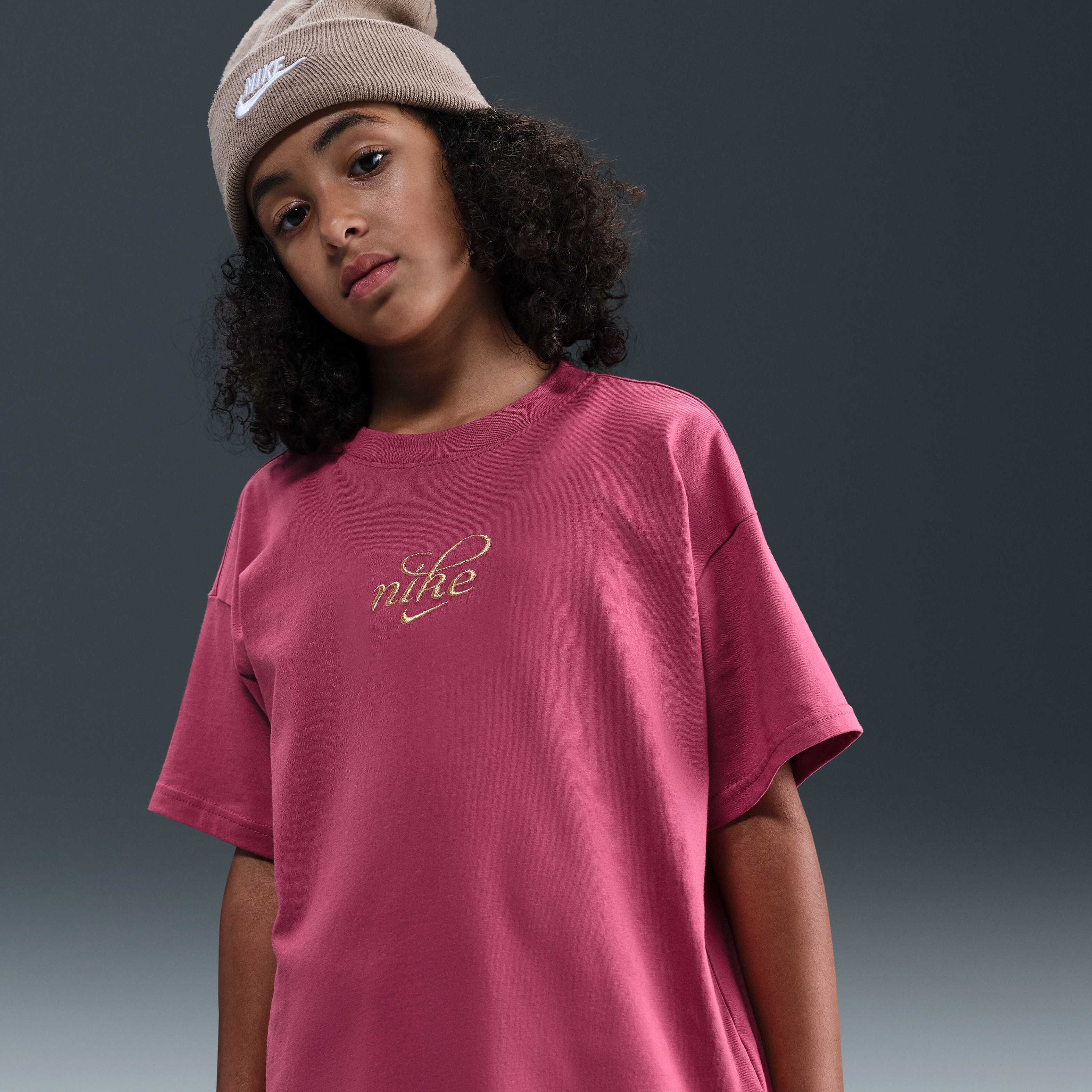 نايكي سبورتسوير image number 0