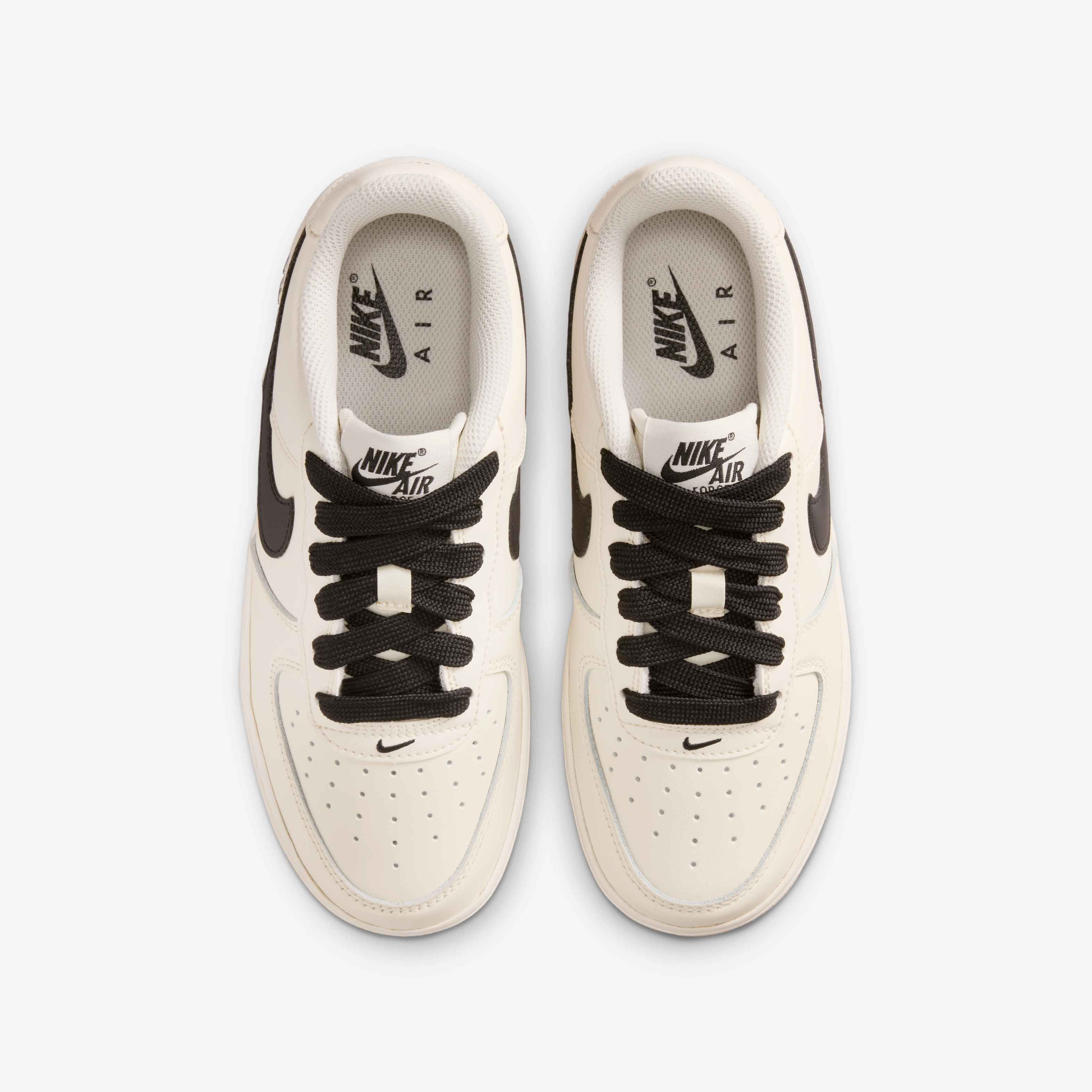 Nike Air Force 1 LV8 image number 3