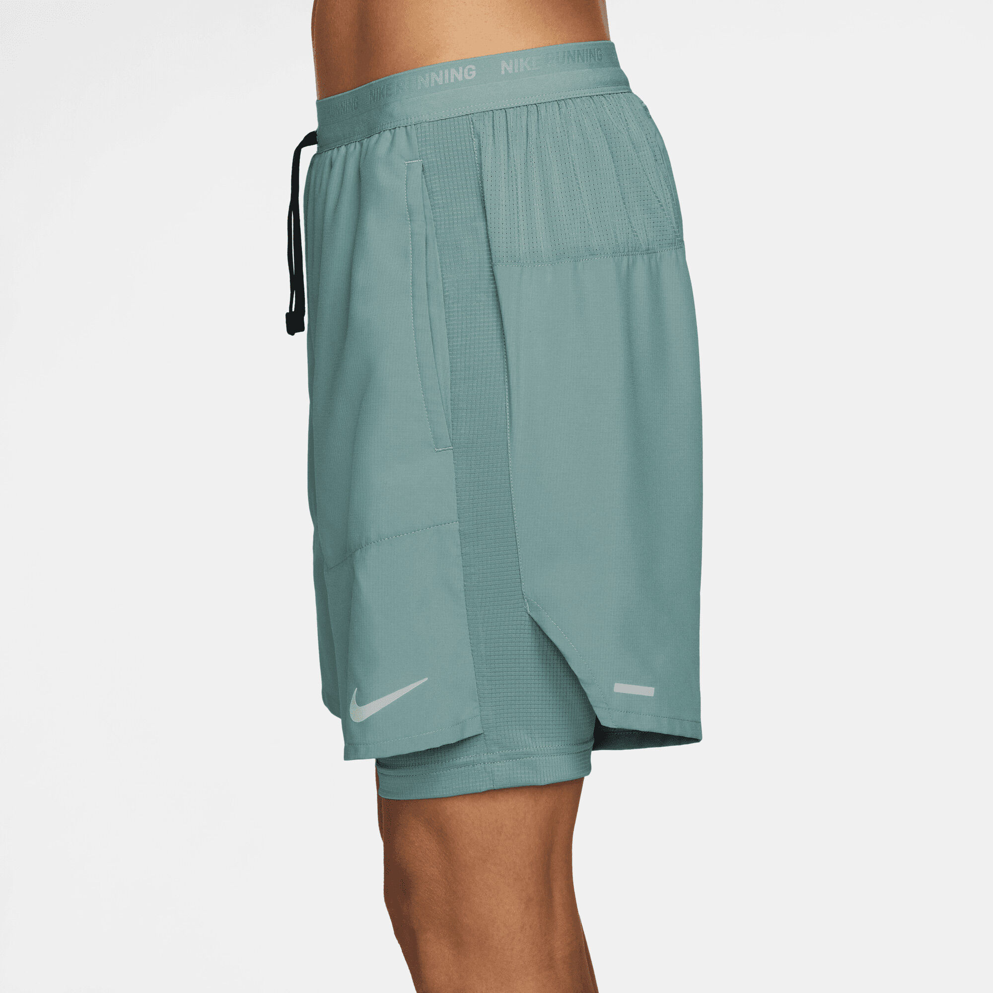 Nike Stride image number 2