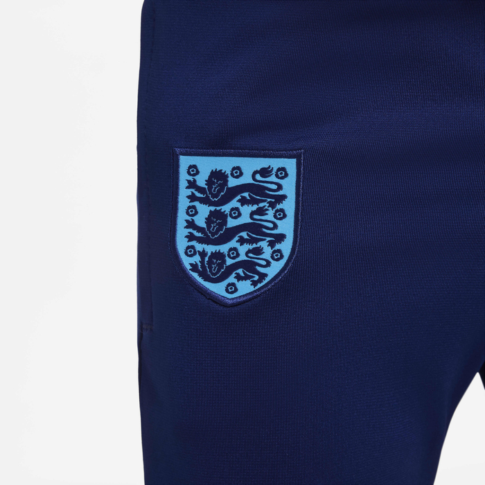 England Strike image number 3 England Strike image number 3