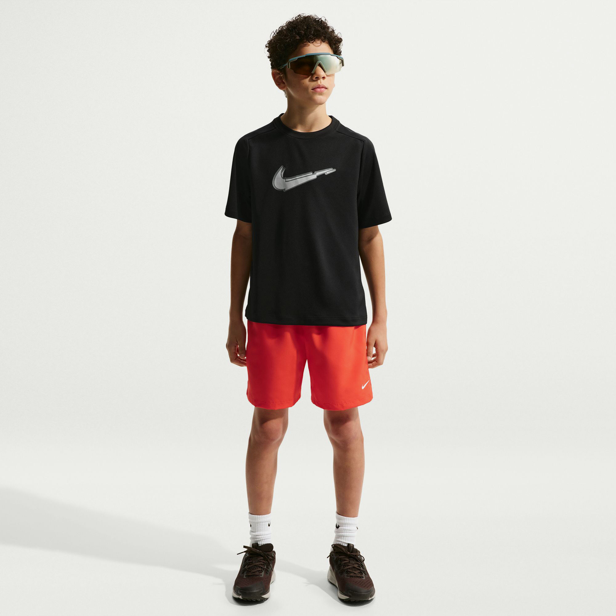 نايكي مالتي image number 0