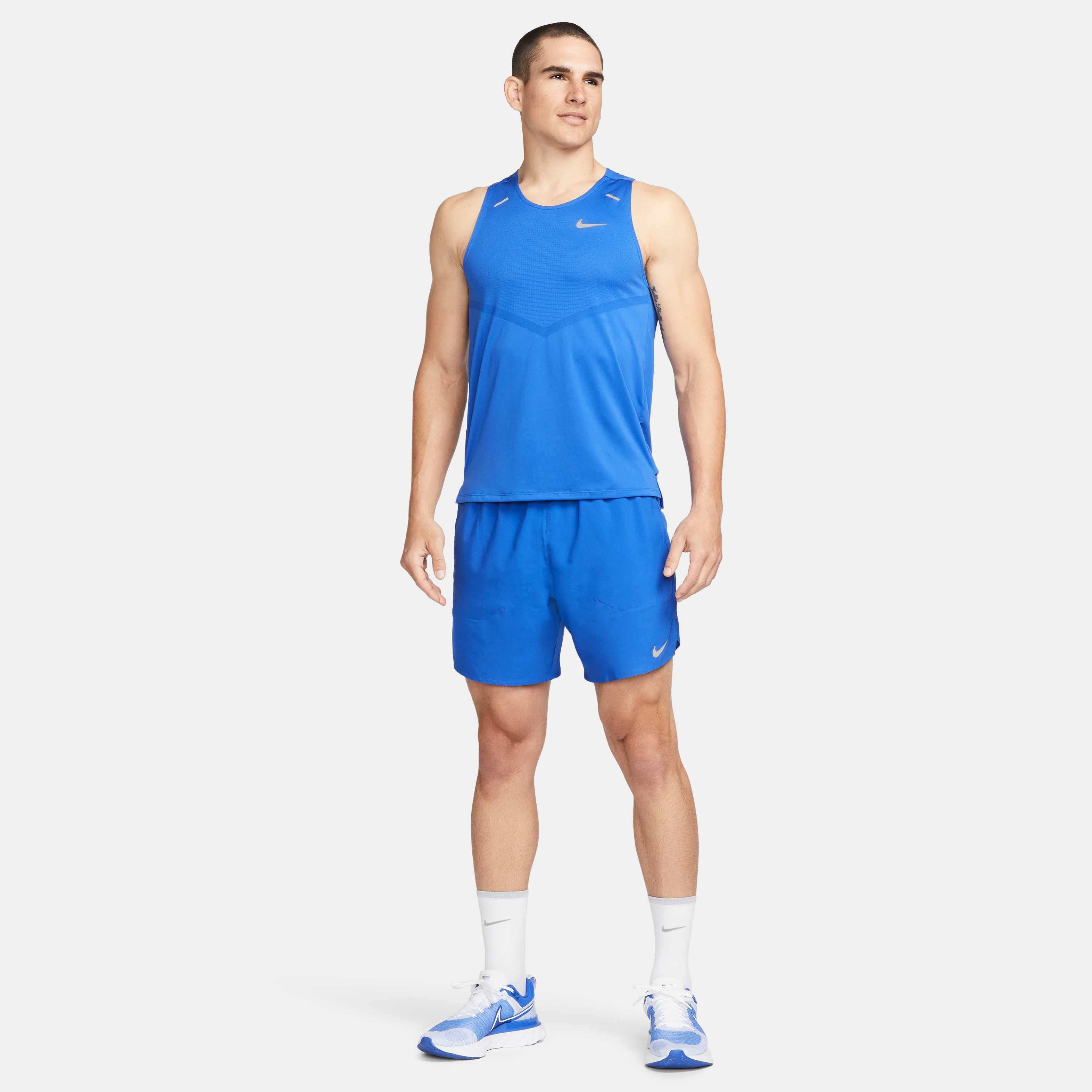 Nike Stride image number 8