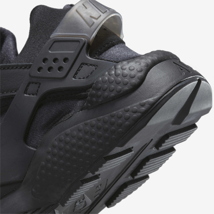 Nike Air Huarache image number 8 Nike Air Huarache image number 8