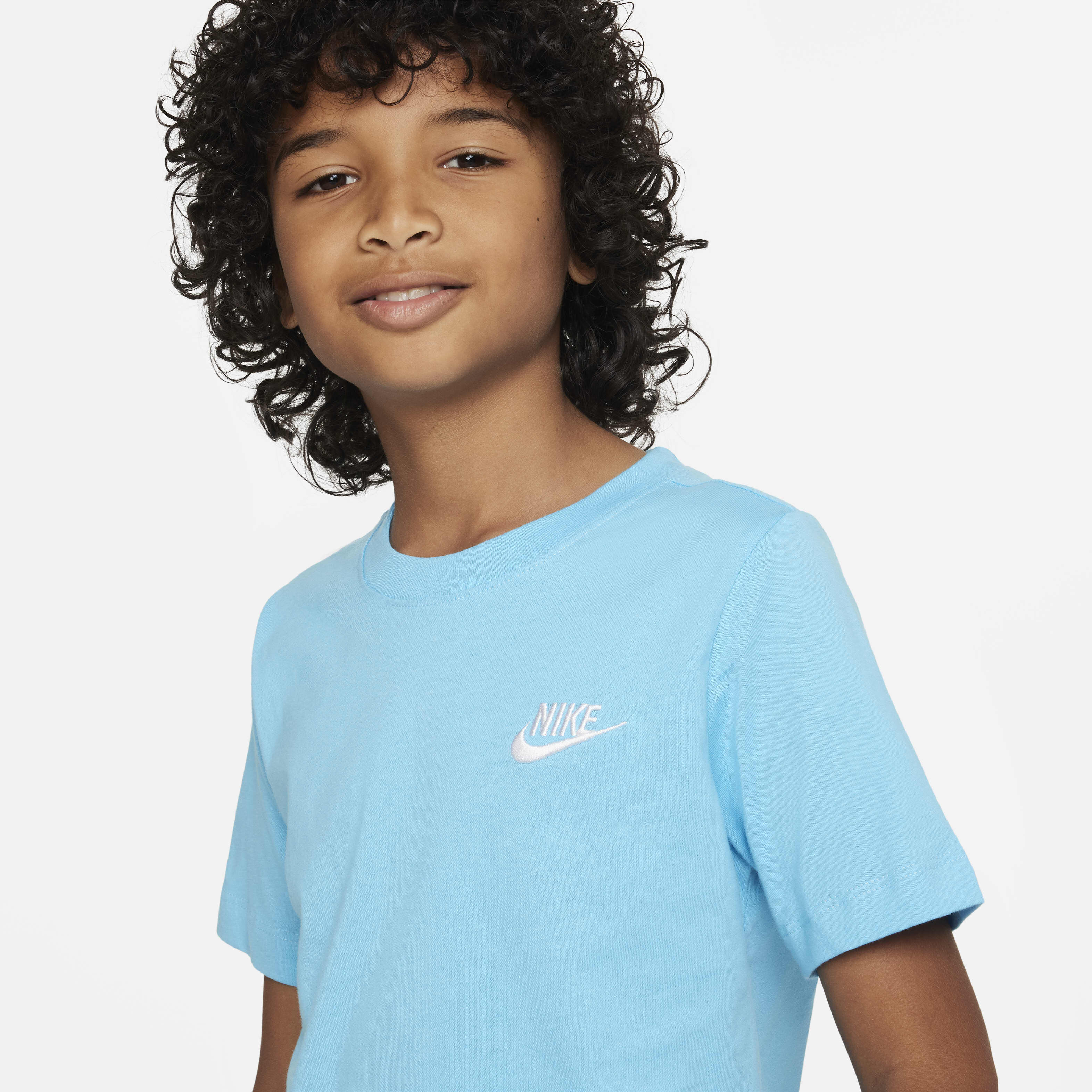 Nike Sportswear image number 2