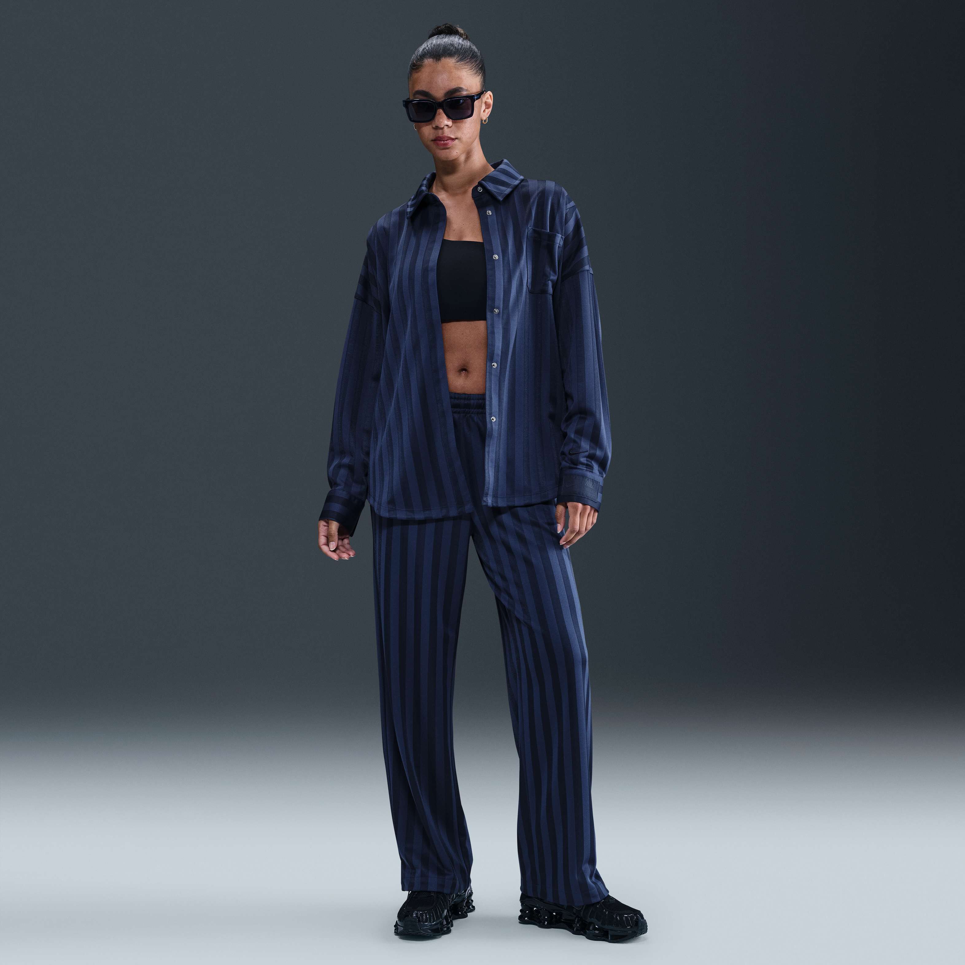 نايكي سبورتسوير image number 3