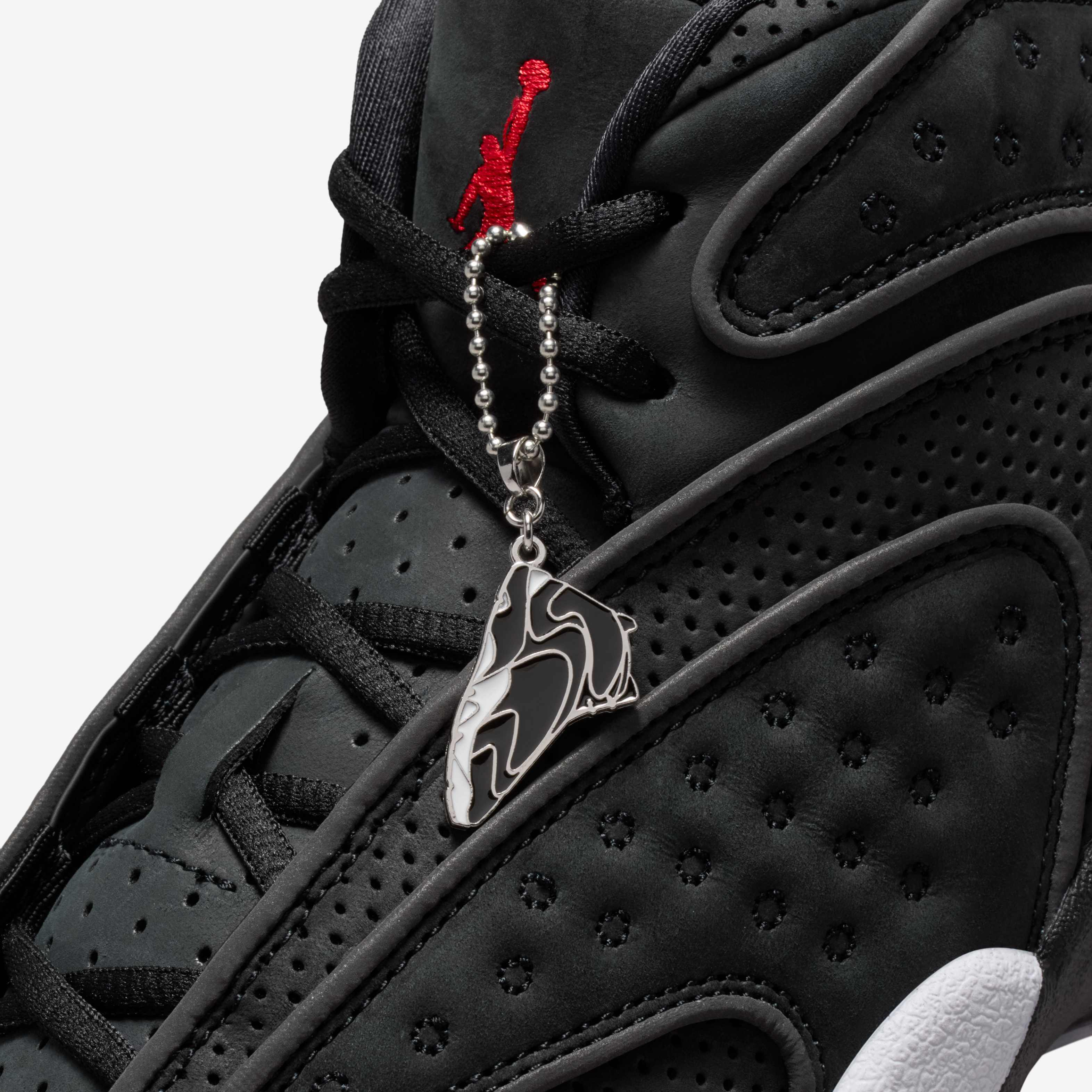 Air Jordan OG image number 9