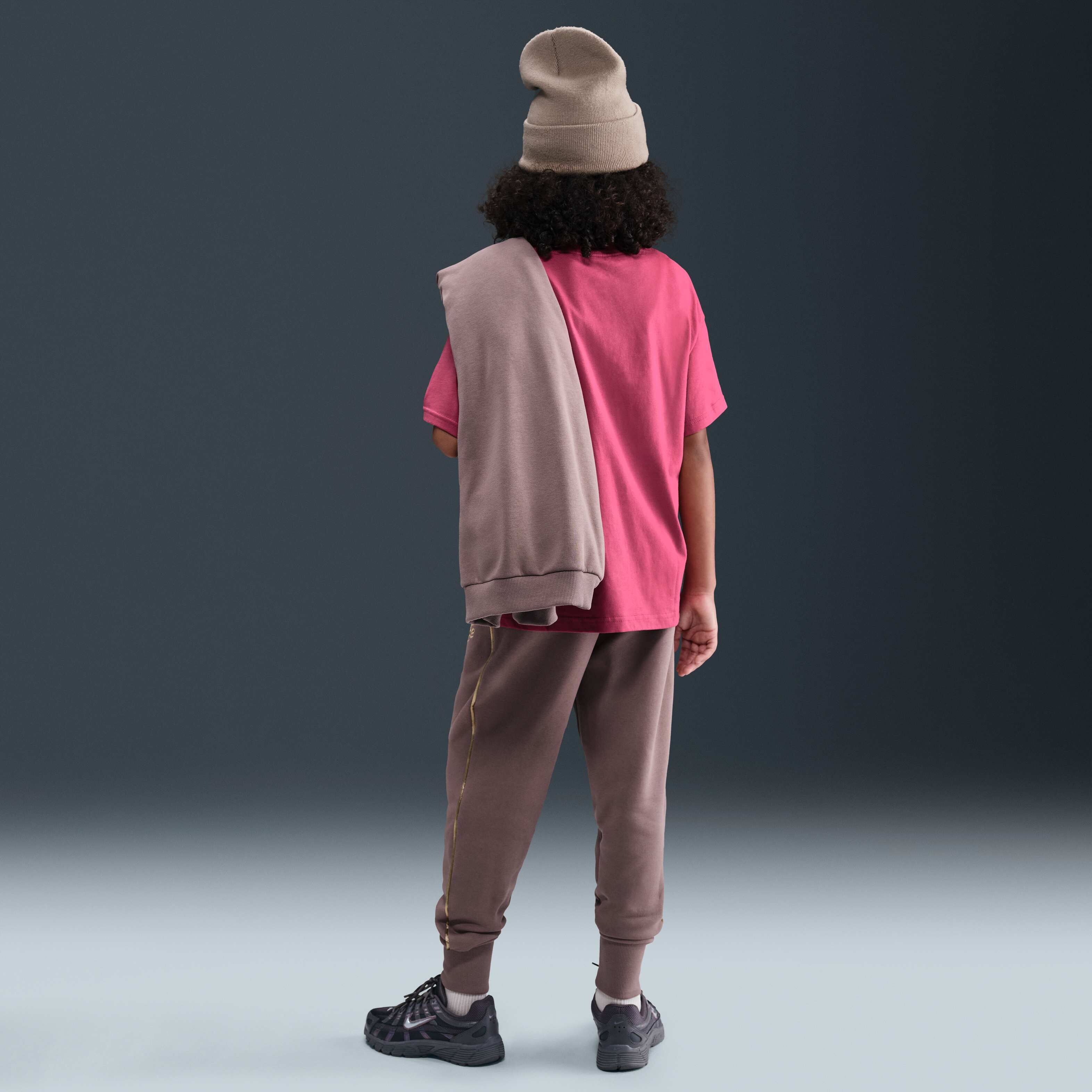 نايكي سبورتسوير image number 4