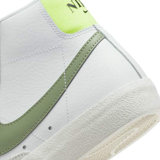 Shop Blazer Mid 77 Women s Shoes Nike KSA