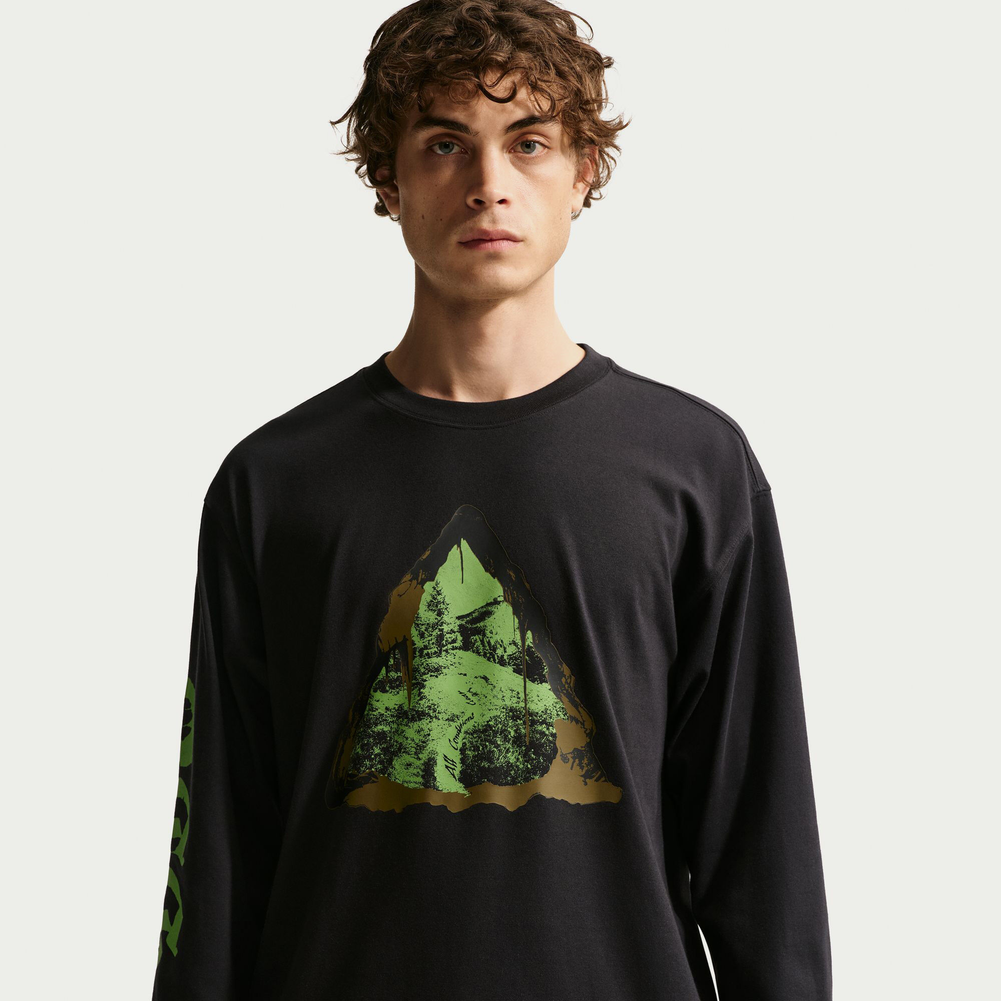 Nike ACG image number 2