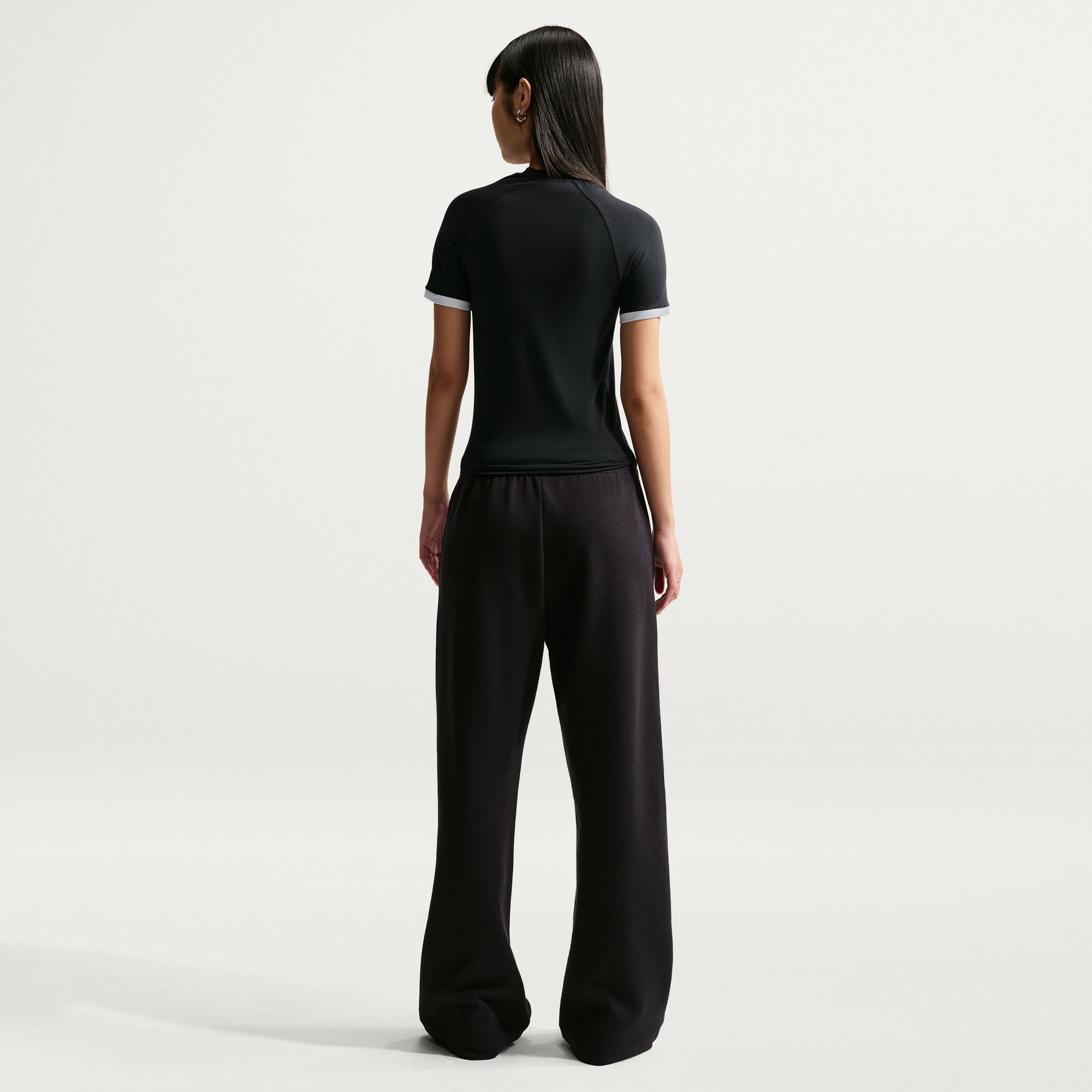 Nike Sportswear image number 1