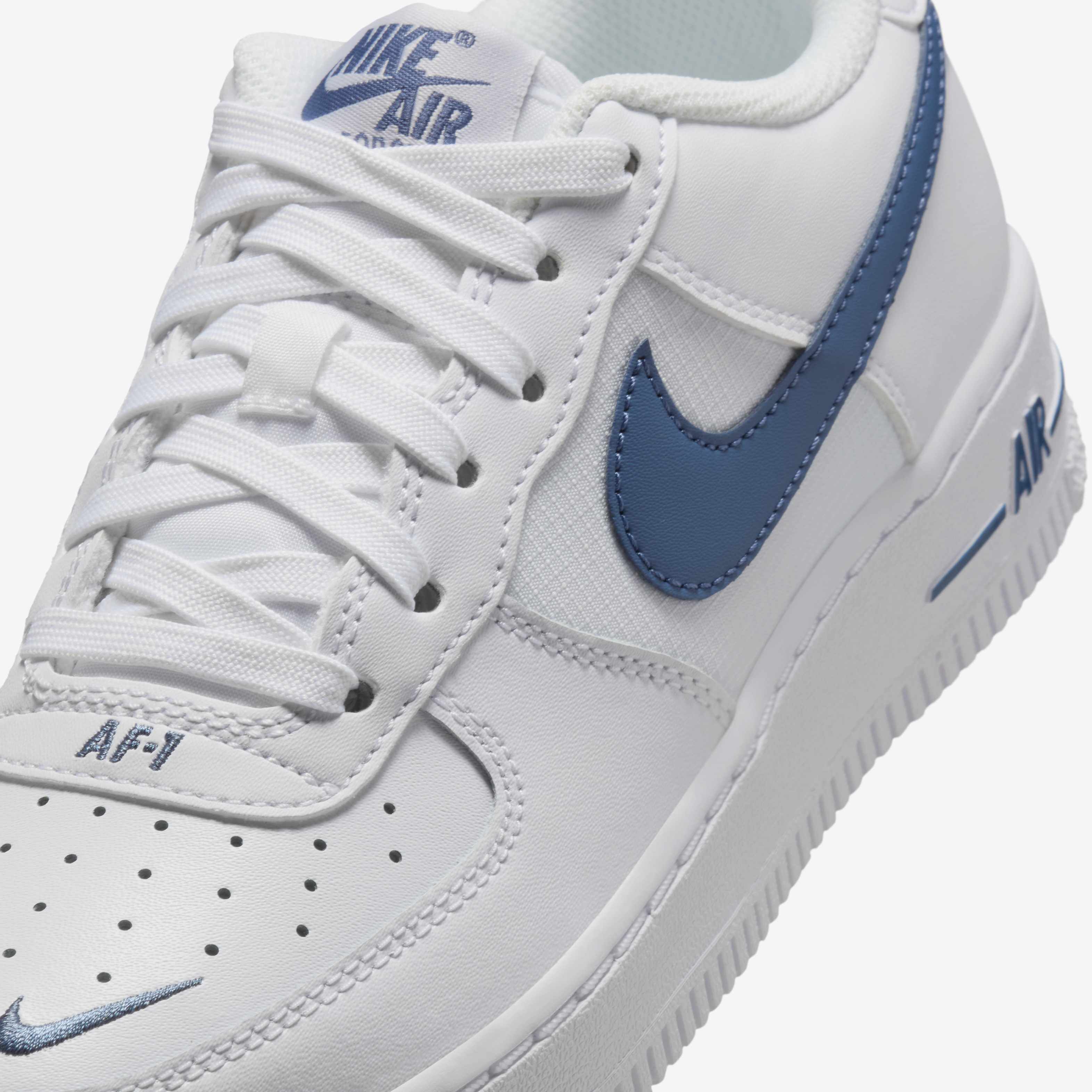 Nike Air Force 1 image number 6