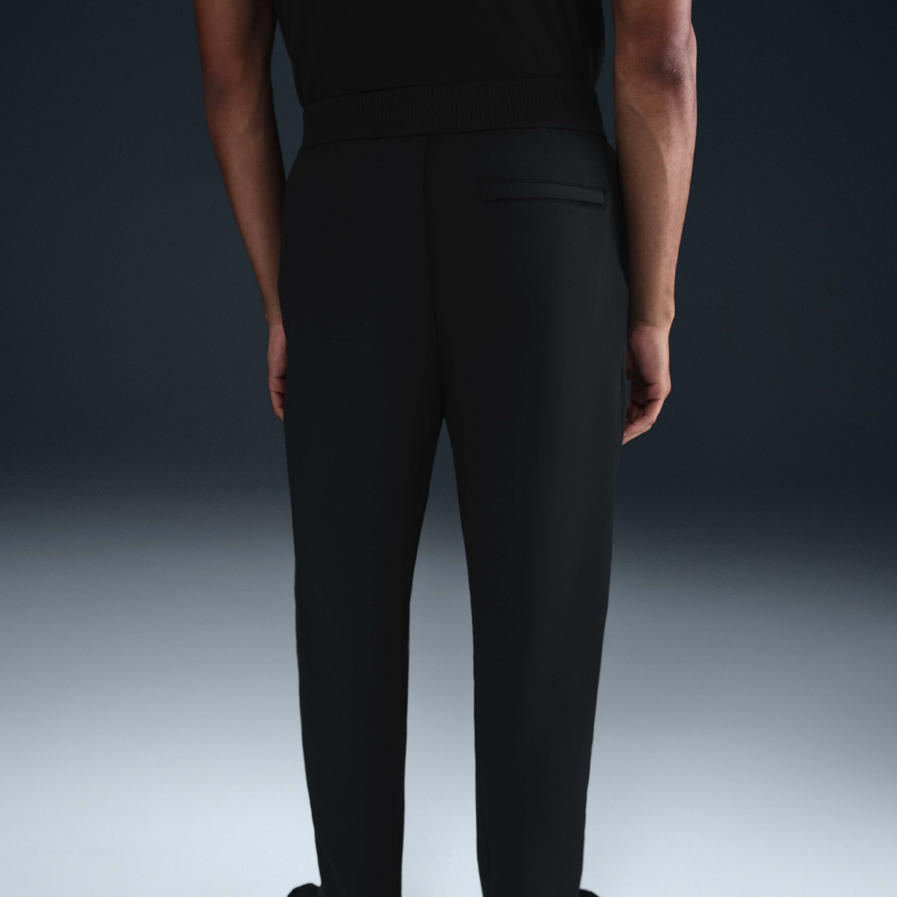 نايكي 24.7 امبوسبلي سوفت image number 2